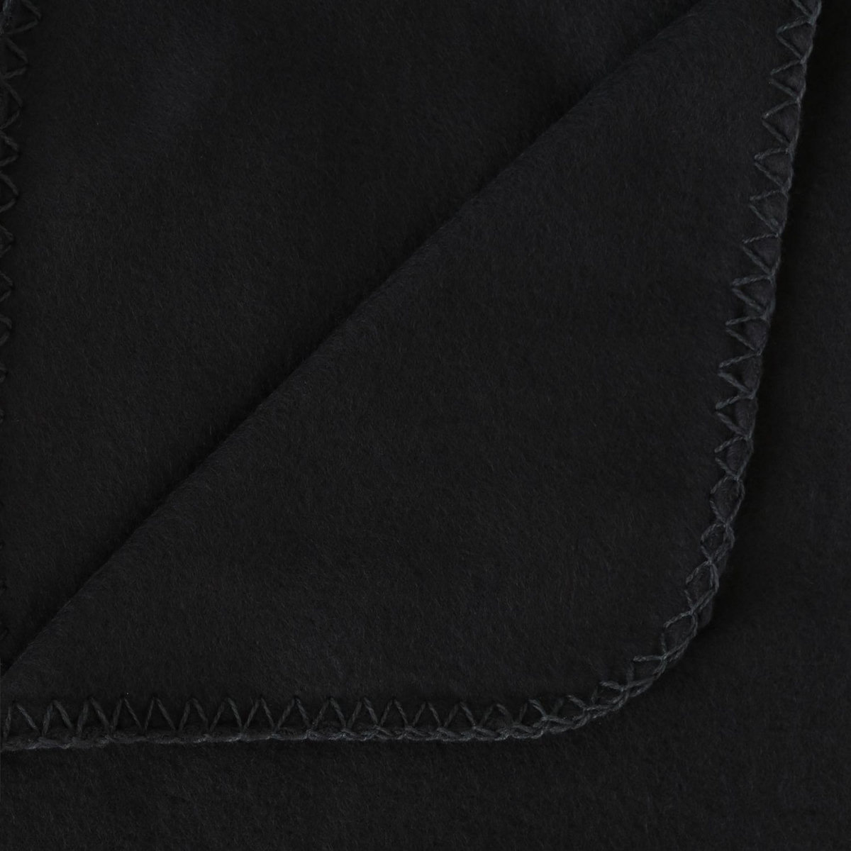 ATMOSPHERA Plaid polaire - 125 x 150 cm - Noir