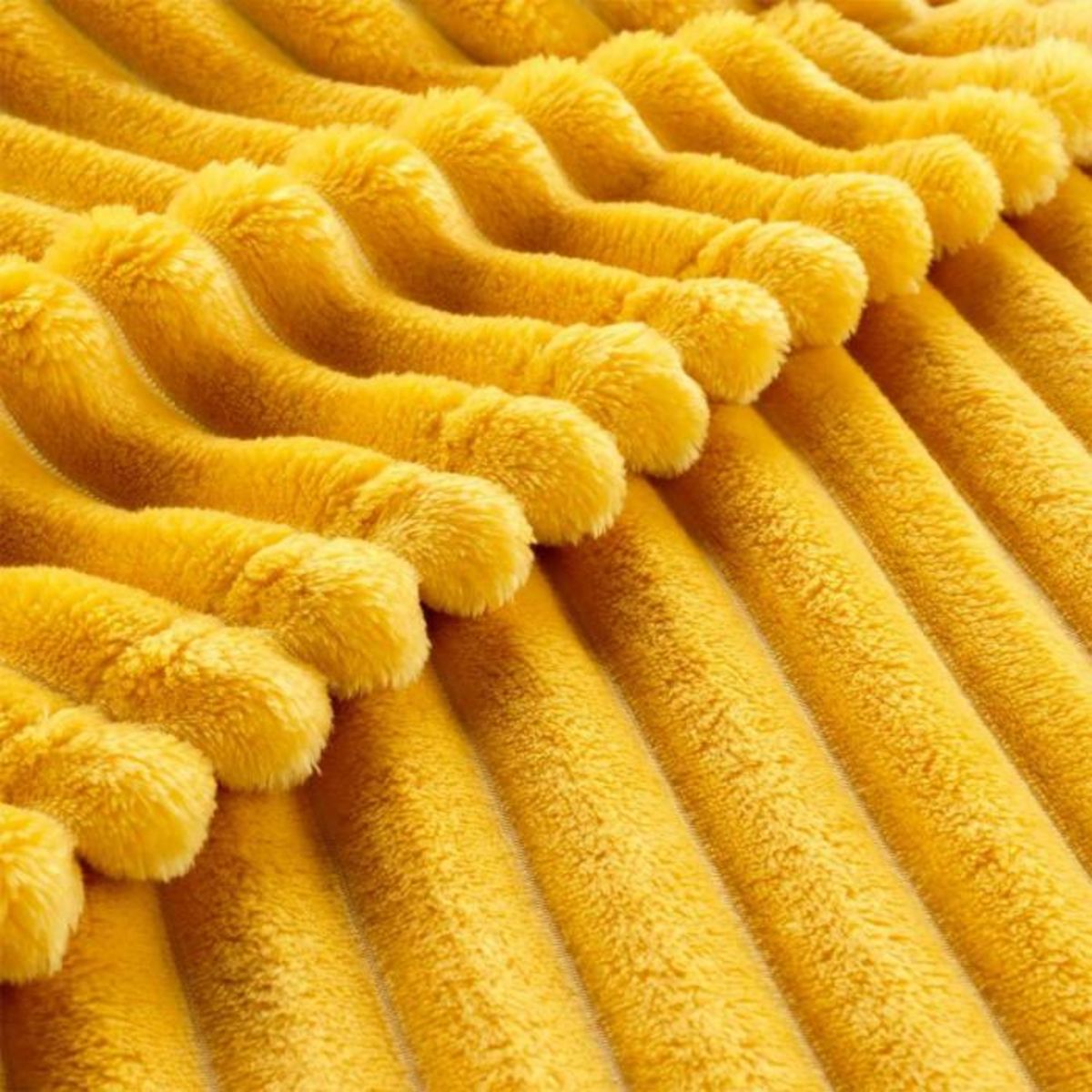 Paris Prix Plaid Flanelle Uni  Kalie  180x220cm Jaune