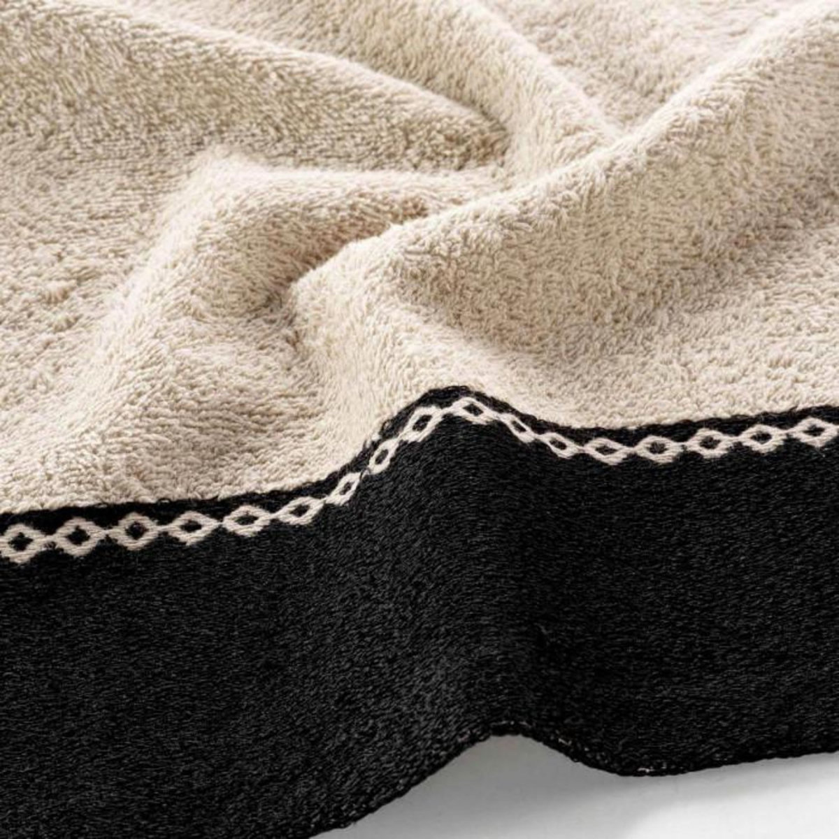 Paris Prix Drap de Douche  Majesty  70x130cm Sable