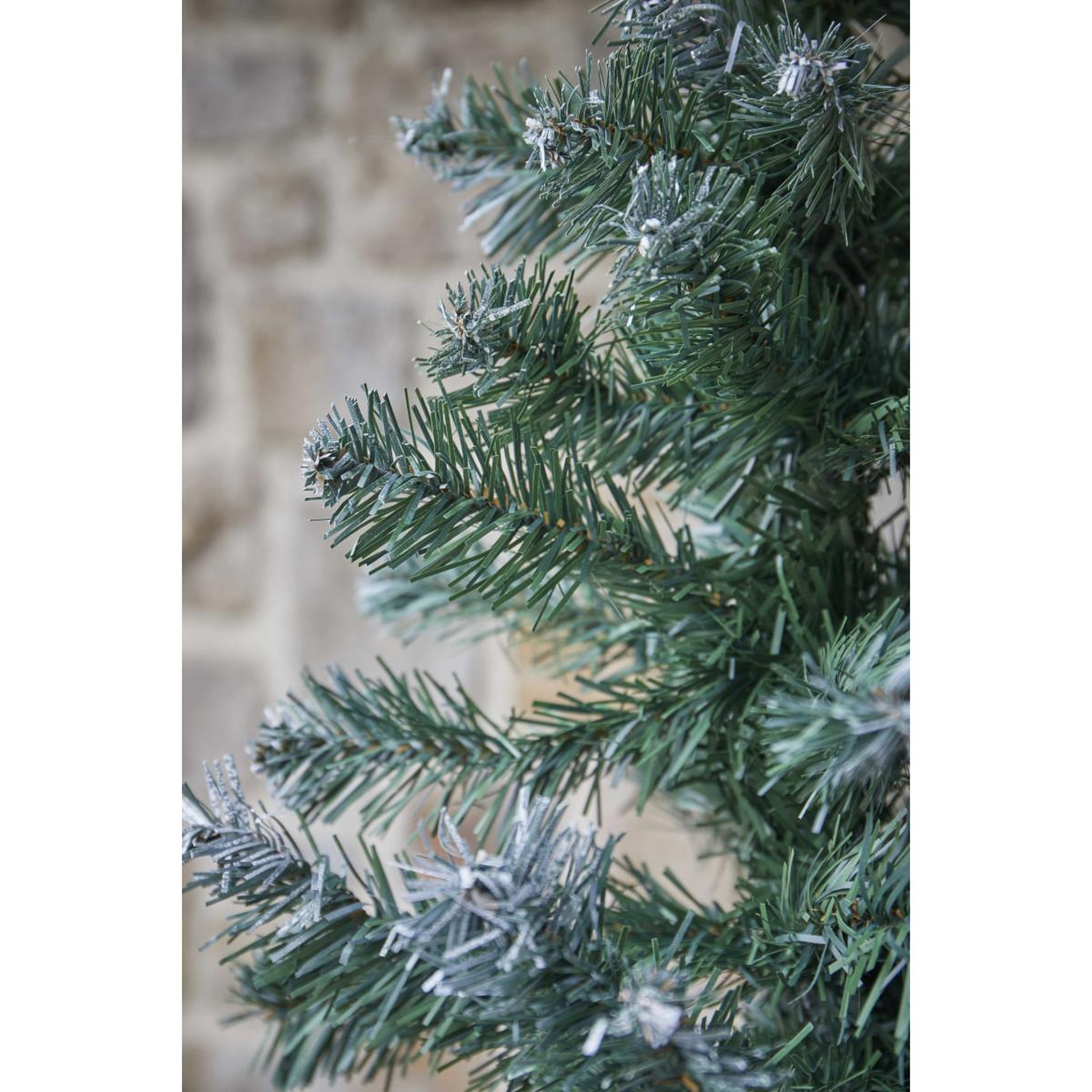 Voir la diapositive 4 : CHRISTMAS DAY Sapin de noel artificiel vert pointes blanches - 2.10m - 4179