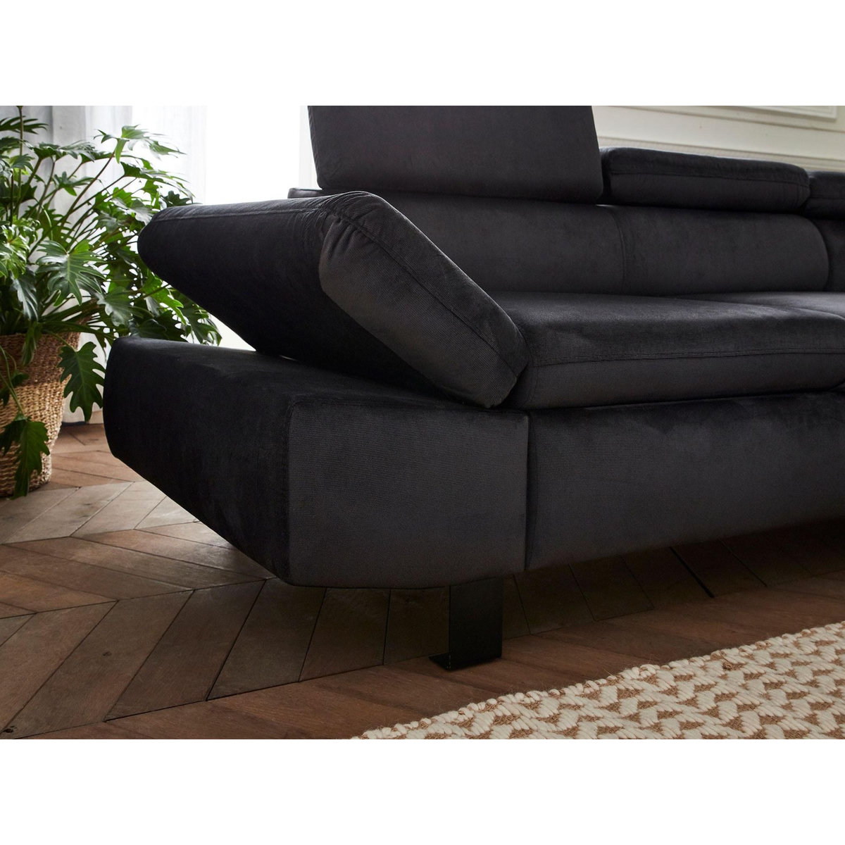 LISA DESIGN Nairobi - canapé d'angle convertible - en velours - 5 places - avec têtières - droit