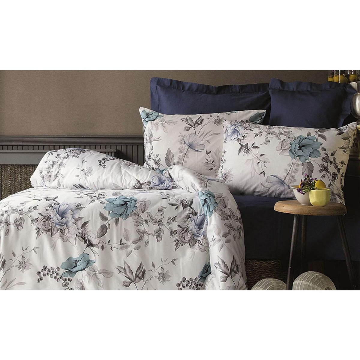 Home collection Parure Housse de couette 3 pcs 240x220 cm 100% satin de coton 82 fils imprimé. Laterna