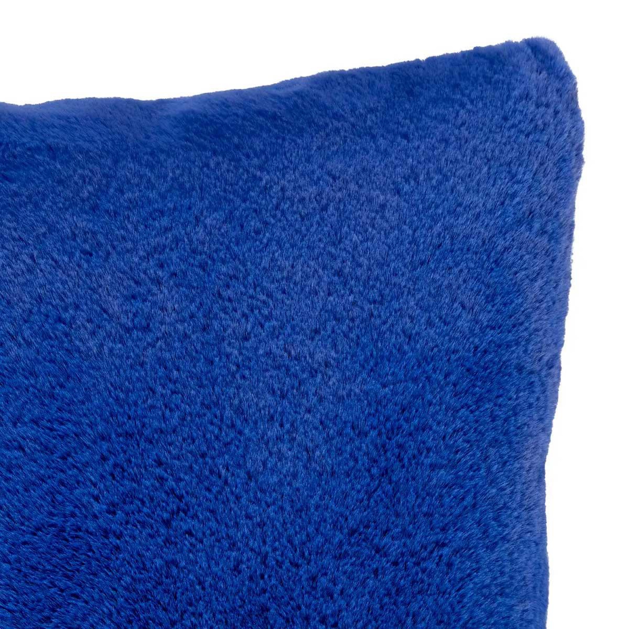 Voir la diapositive 3 : ATMOSPHERA Coussin déco imitation fourrure  disso  45x45cm bleu indigo