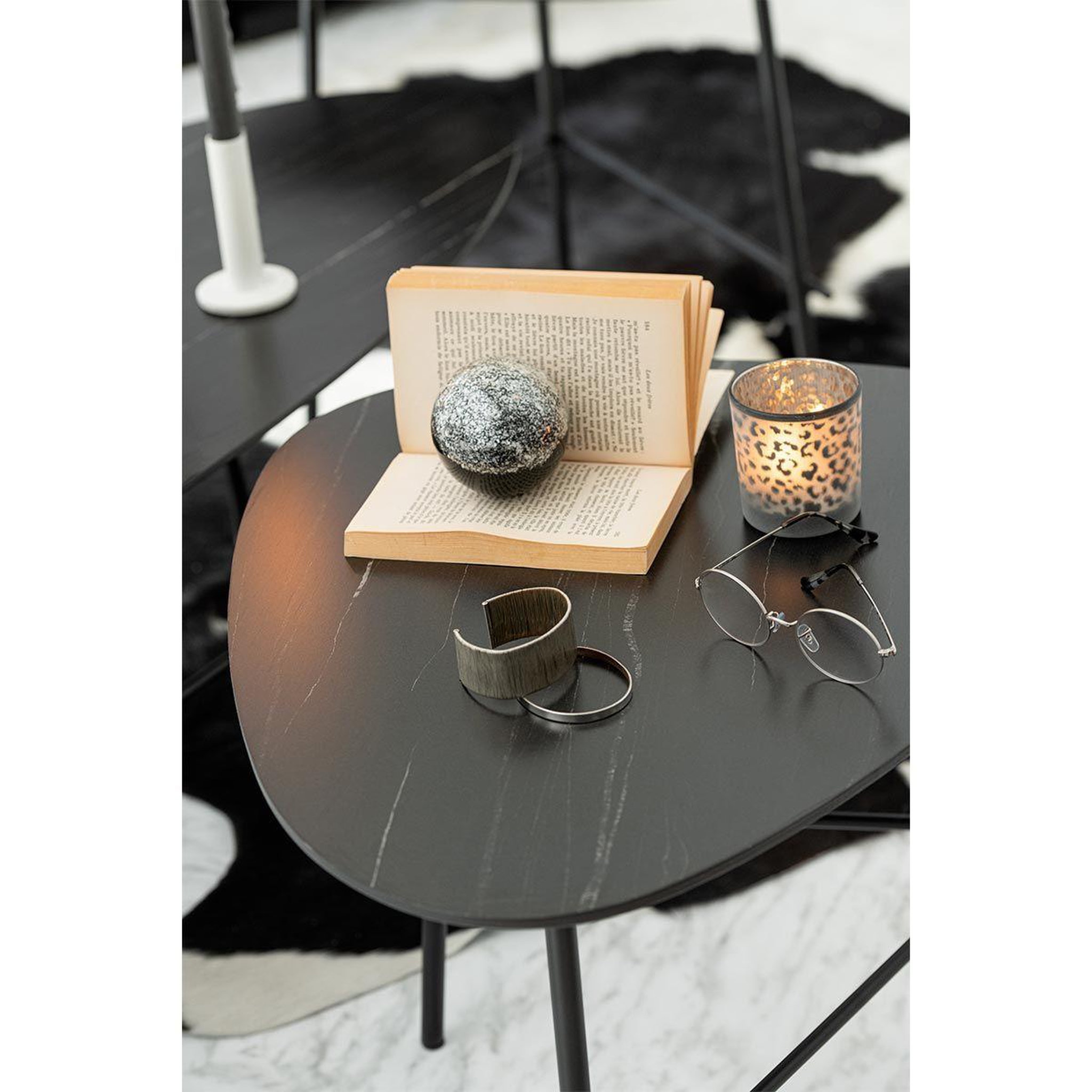 Voir la diapositive 2 : J-LINE Presse-papier en verre  couches  9cm noir & argent