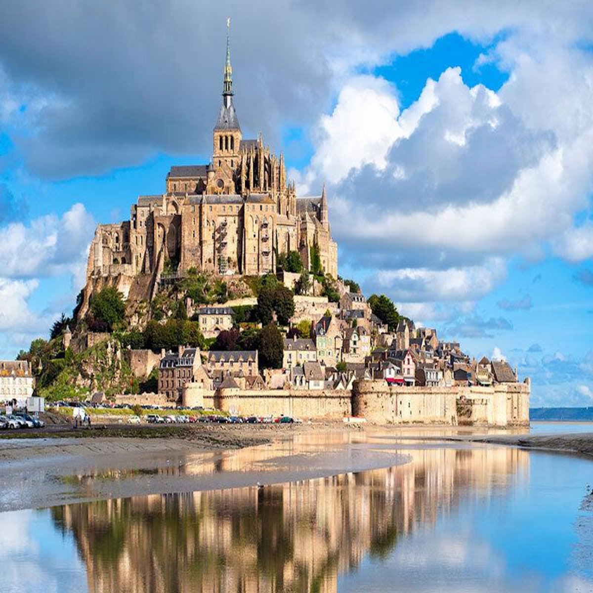 Smartbox Visite d'un trésor normand : 1 billet prioritaire pour l'abbaye du Mont-Saint-Michel - Coffret Cadeau Sport & Aventure