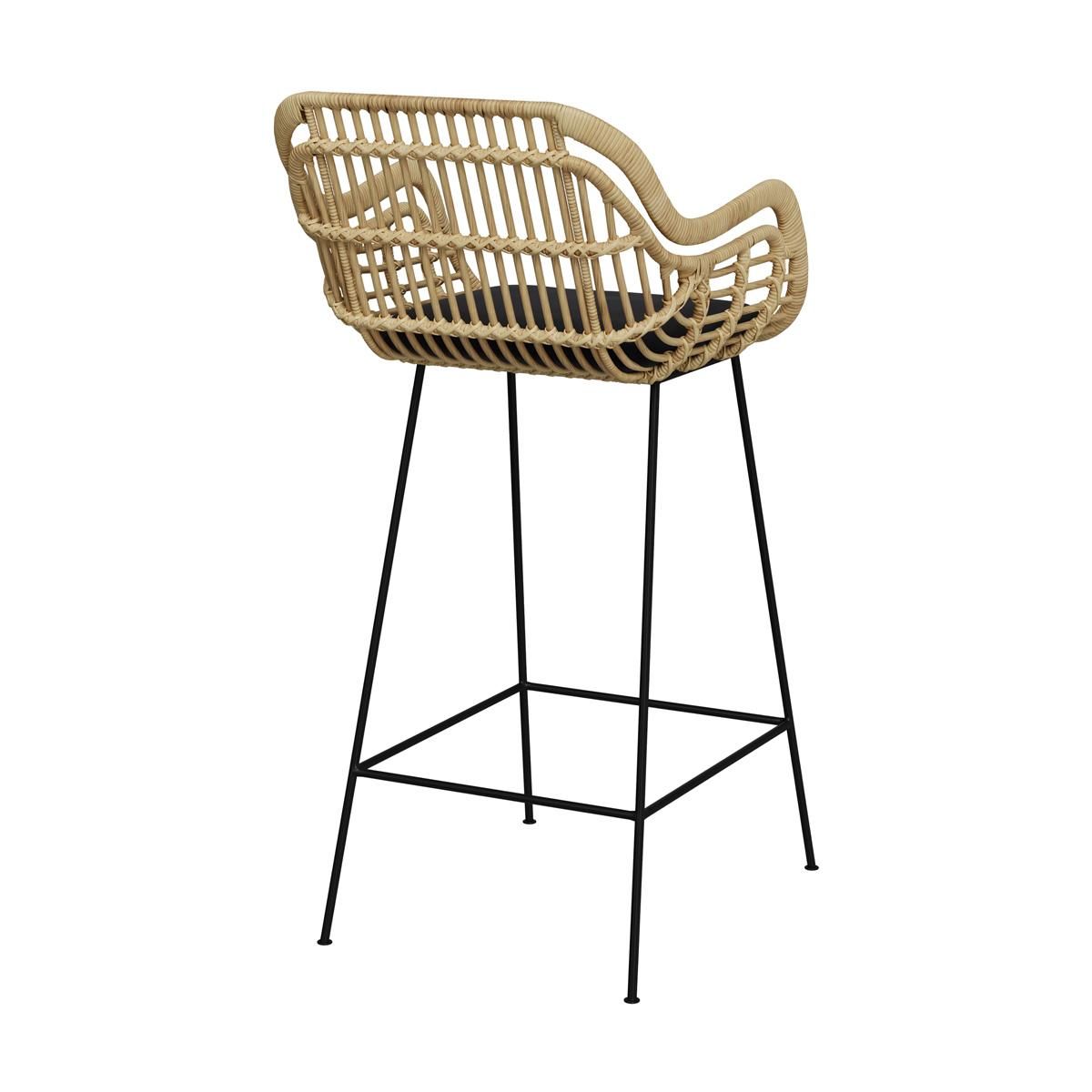 Rendez vous déco Chaise de bar en rotin naturel et pieds en métal noir 71 cm - Chiloe