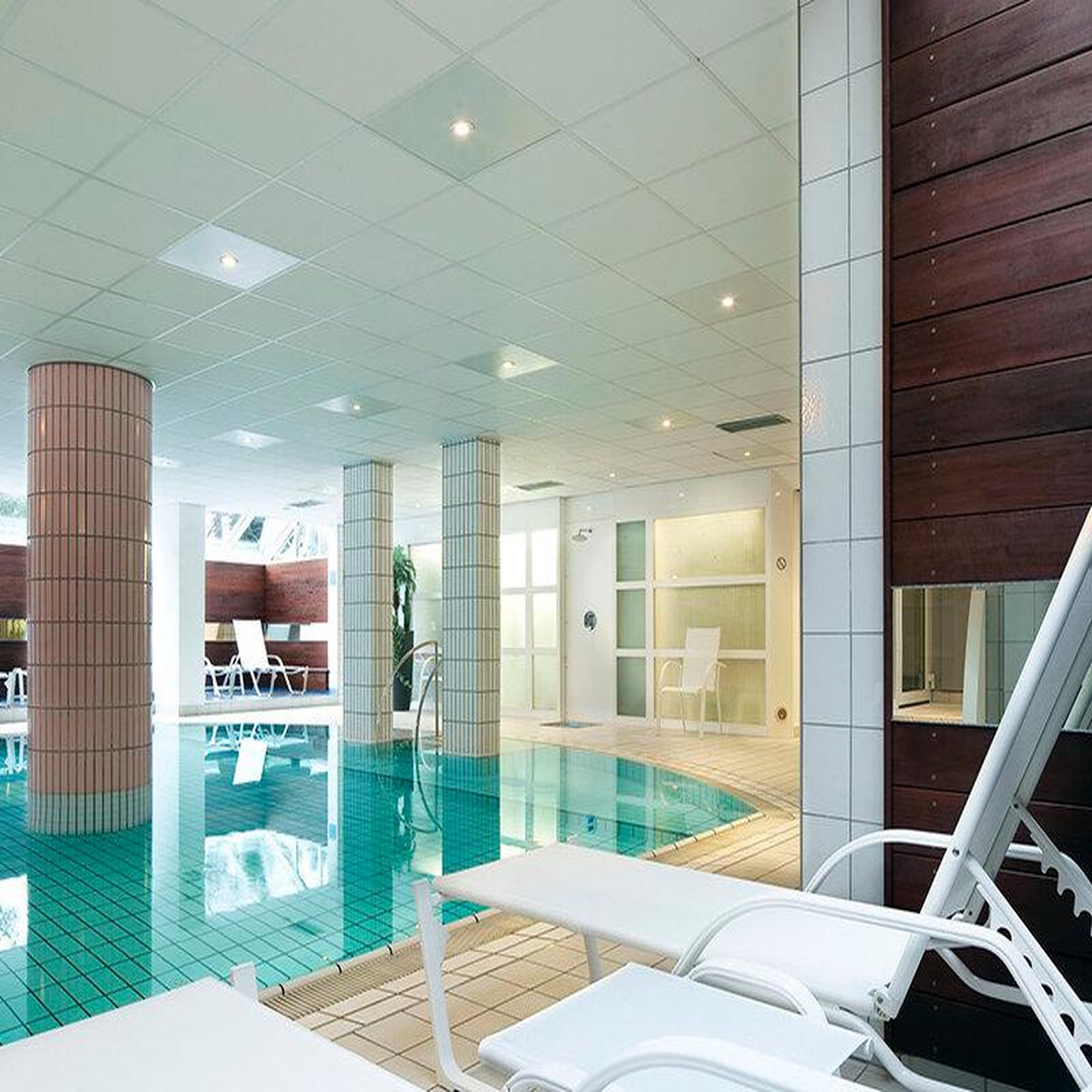 Voir la diapositive 4 : Smartbox 2 jours en hôtel 4* avec dîner et accès au spa près de strasbourg - coffret cadeau séjour
