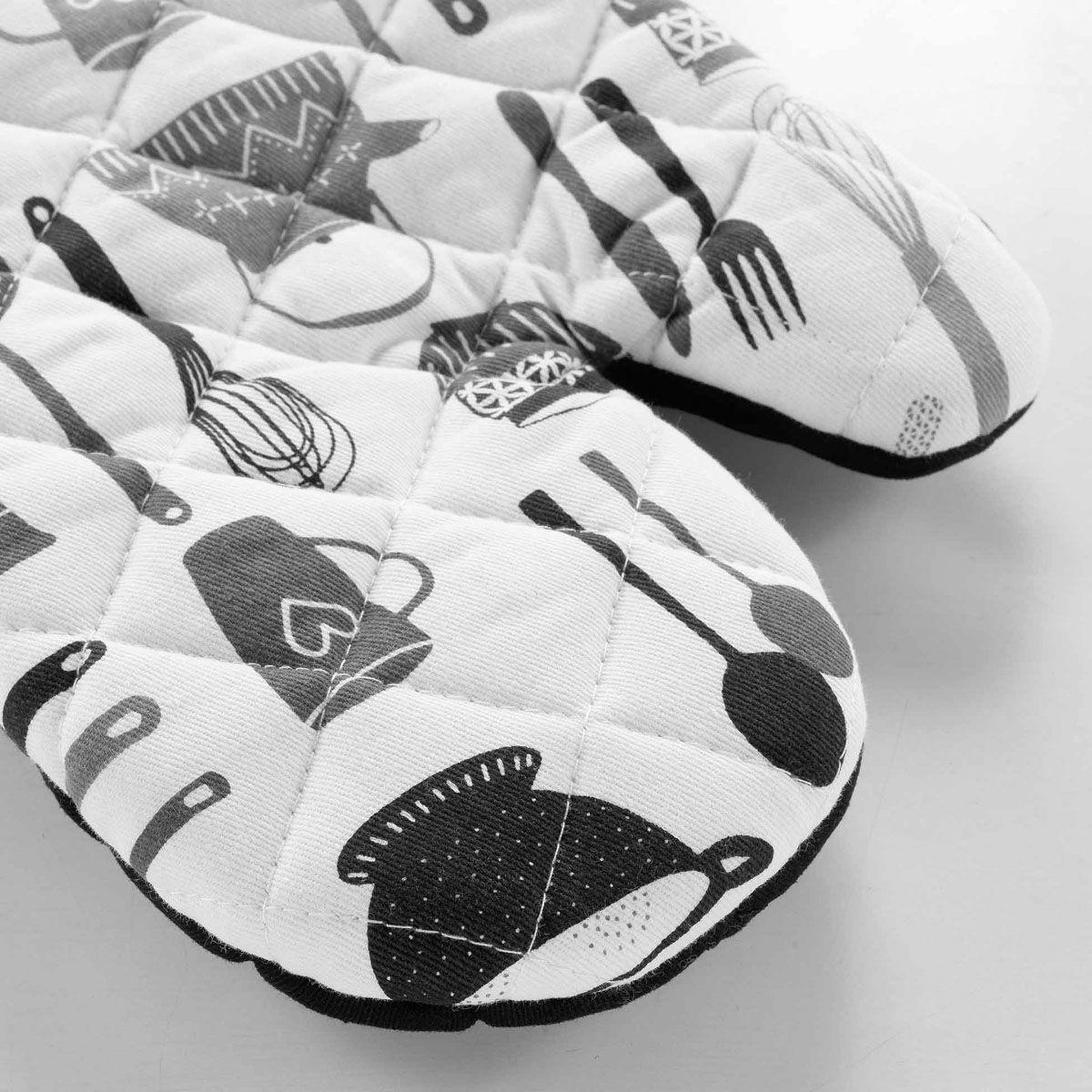 Voir la diapositive 2 : Douceur d'Intérieur Gant de cuisine  kitchen  30cm noir