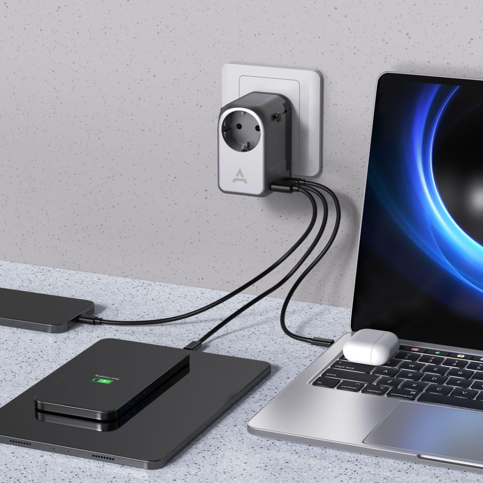 Voir la diapositive 4 : ADEQWAT Adaptateur de voyage 65w universel eu uk us asie