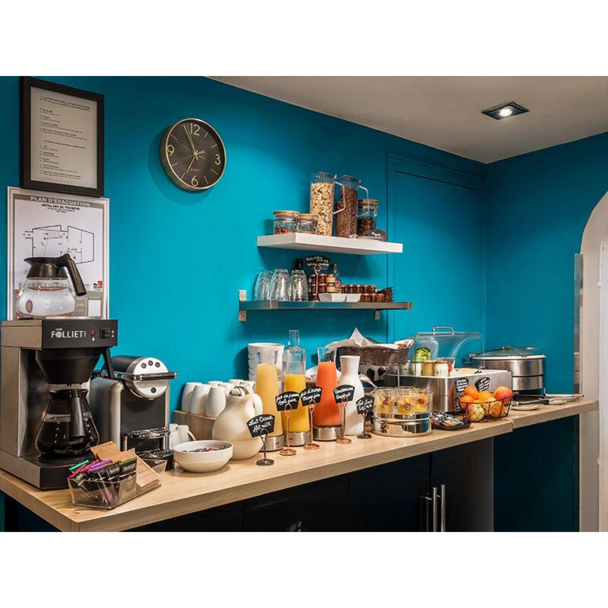 Smartbox Escapade à Paris : 2 jours de choix en hôtel 3* près des Champs-Élysées - Coffret Cadeau Séjour