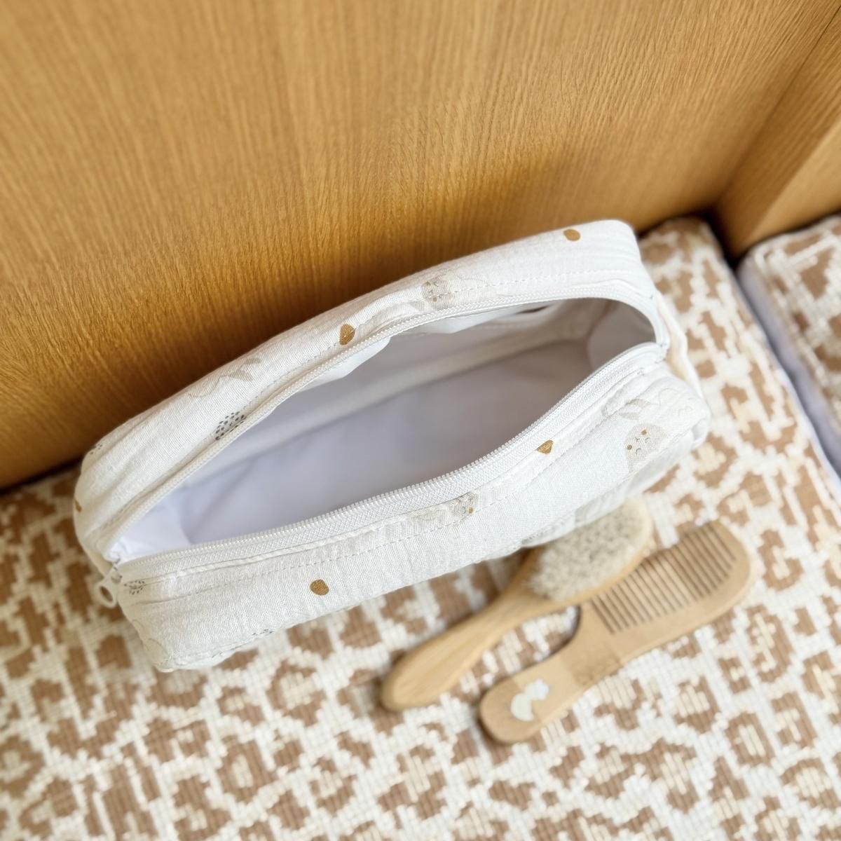 Petit Béguin Trousse de toilette bébé Câlins