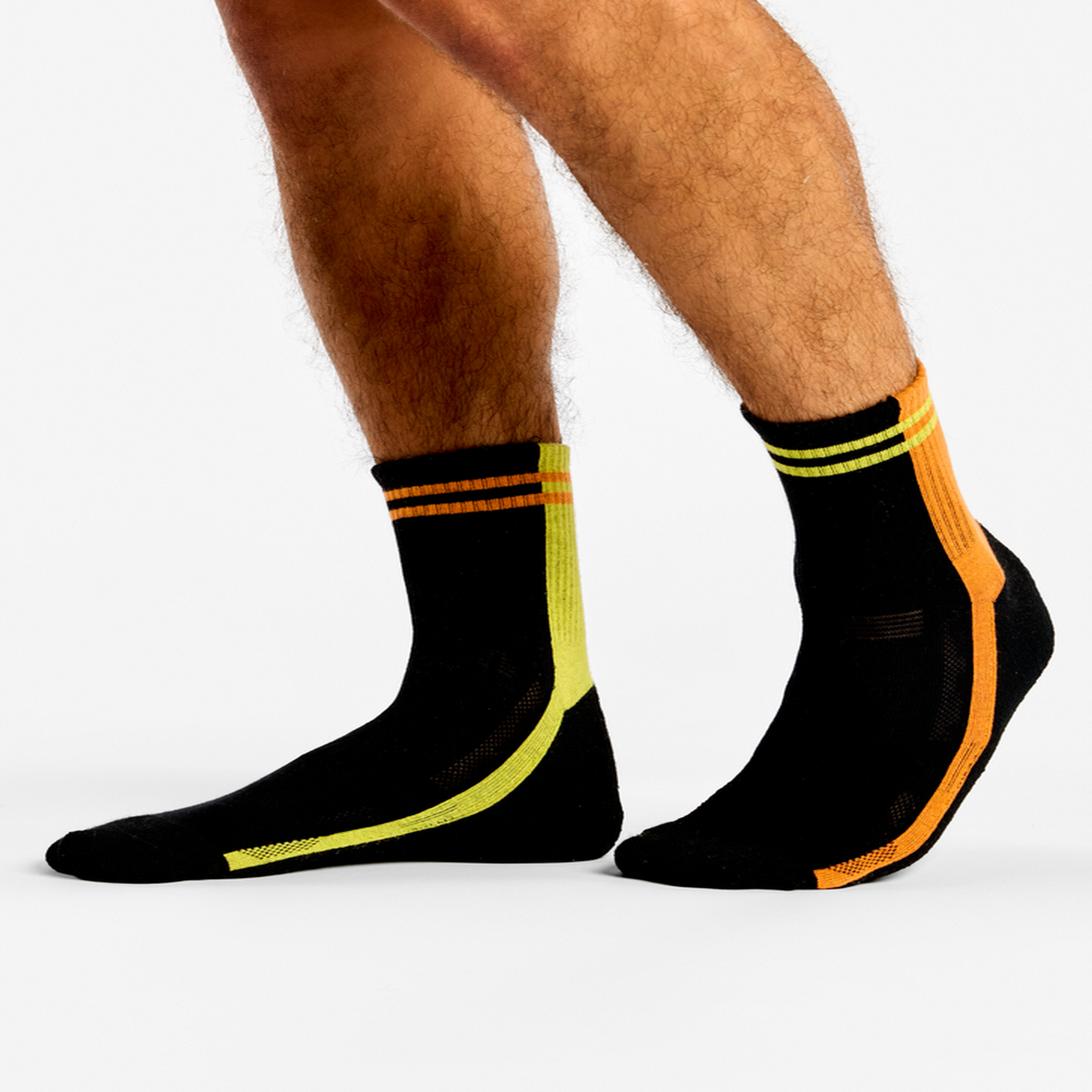Voir la diapositive 4 : DEDOLES Chaussettes sport coolmax® courtes rayures orange et vert