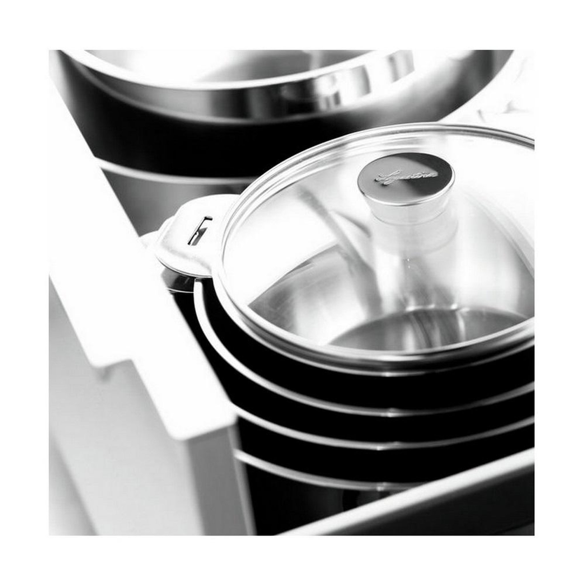 Voir la diapositive 5 : Lagostina Casserole inox 14cm sans poignée + couvercle - 12138031214