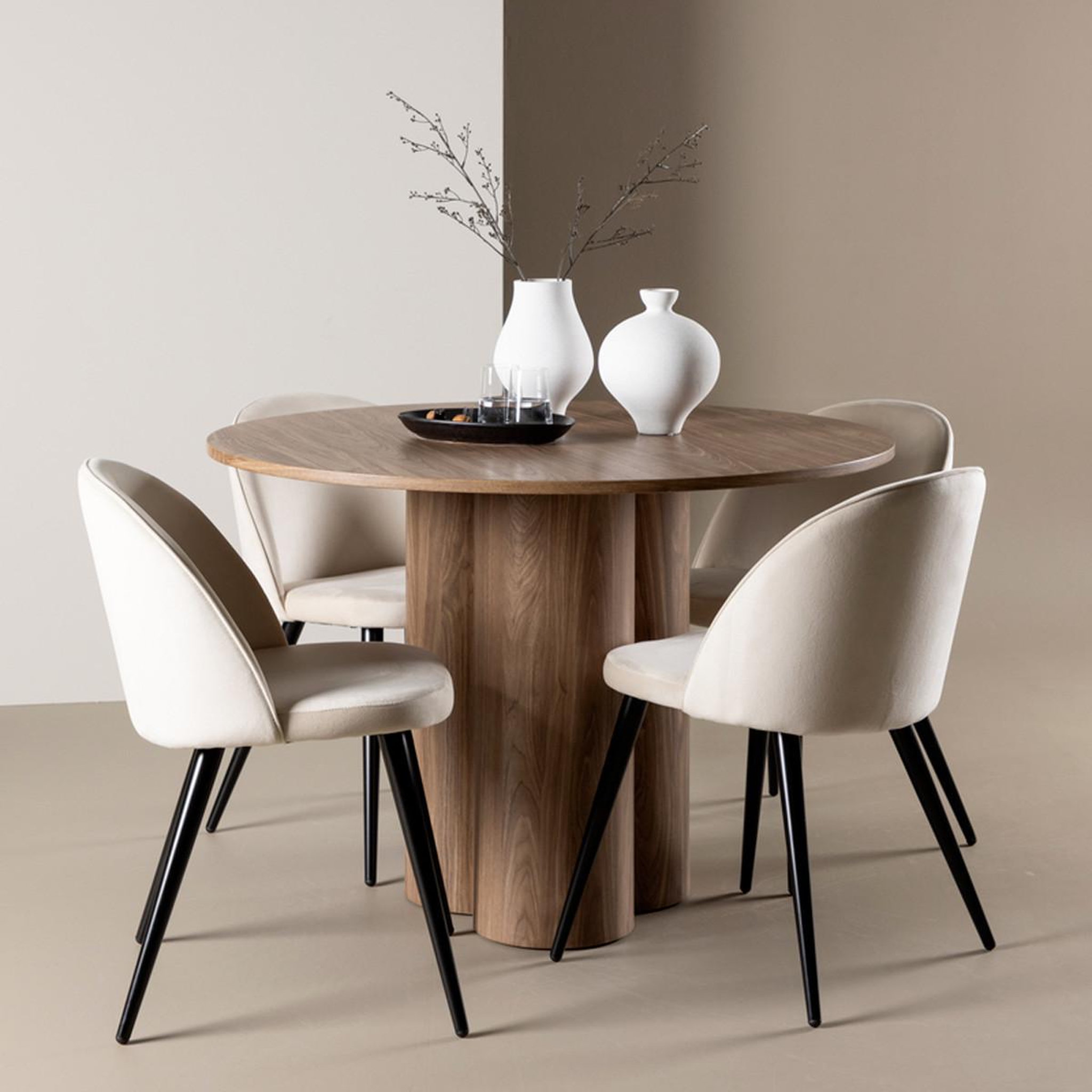 Voir la diapositive 4 : Paris Prix Ensemble table à manger & 4 chaises  olivia & velvet  110cm marron & beige