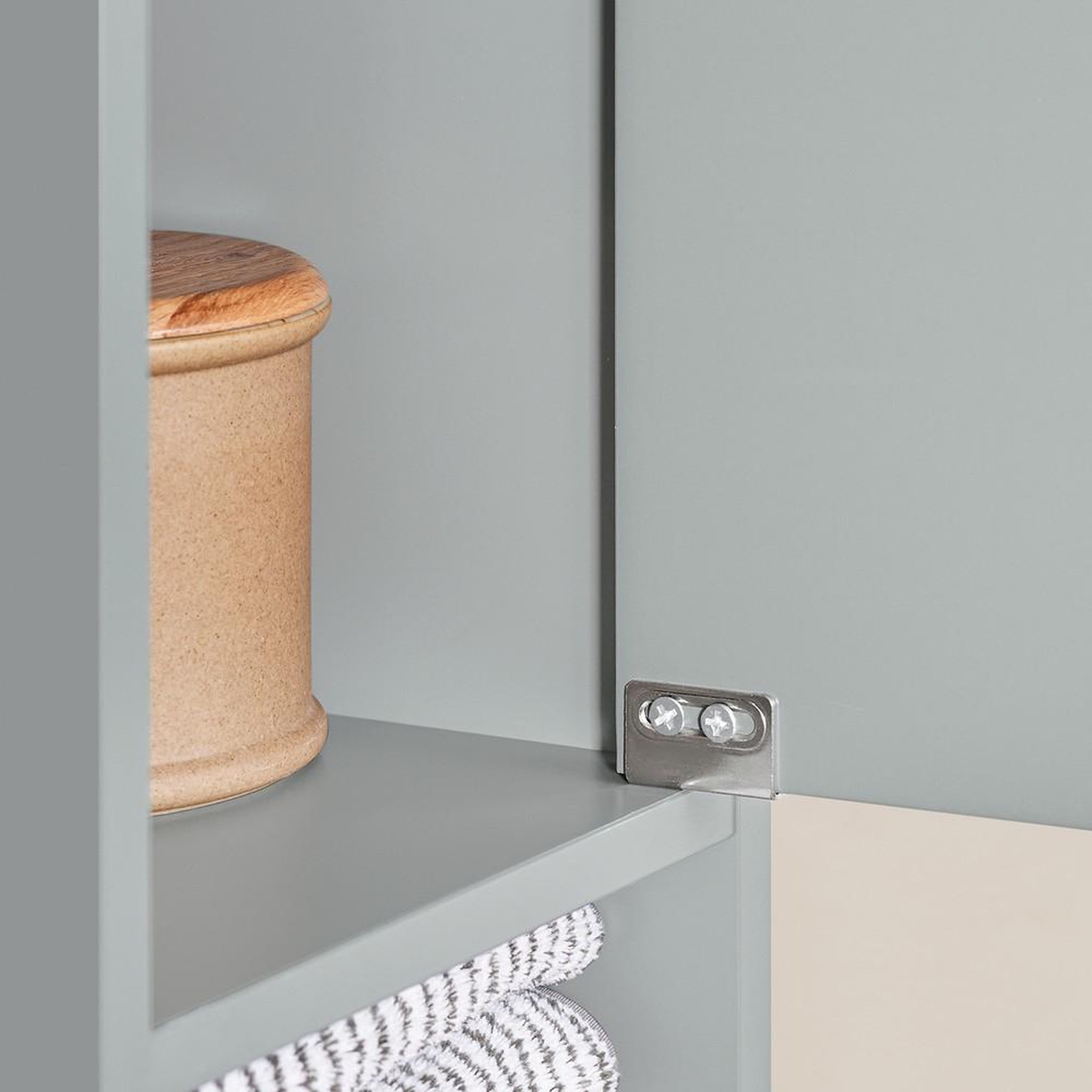 Voir la diapositive 6 : SOBUY SoBuy - Colonne De Salle De Bain à un tiroir - Moderne - BZR34