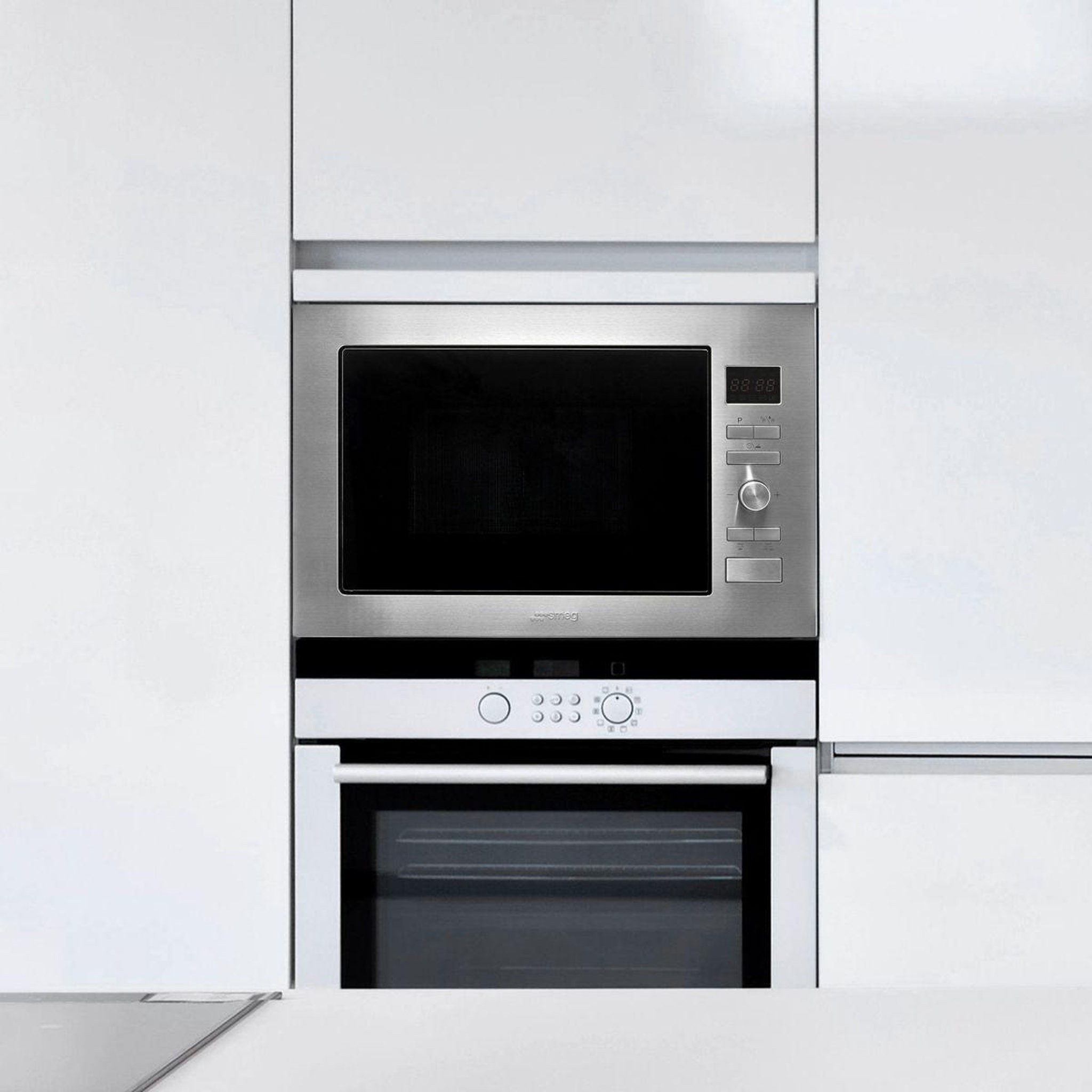 Voir la diapositive 4 : SMEG Micro ondes grill encastrable fmi425x