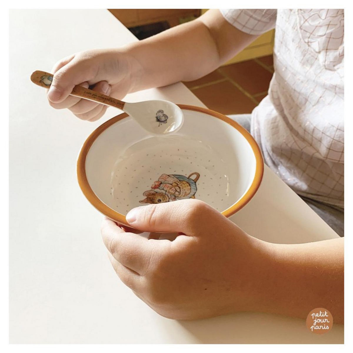 Petit Jour Cuillère Pierre Lapin avec Motif Papillon Bleu - Idéale pour les Tout-Petits