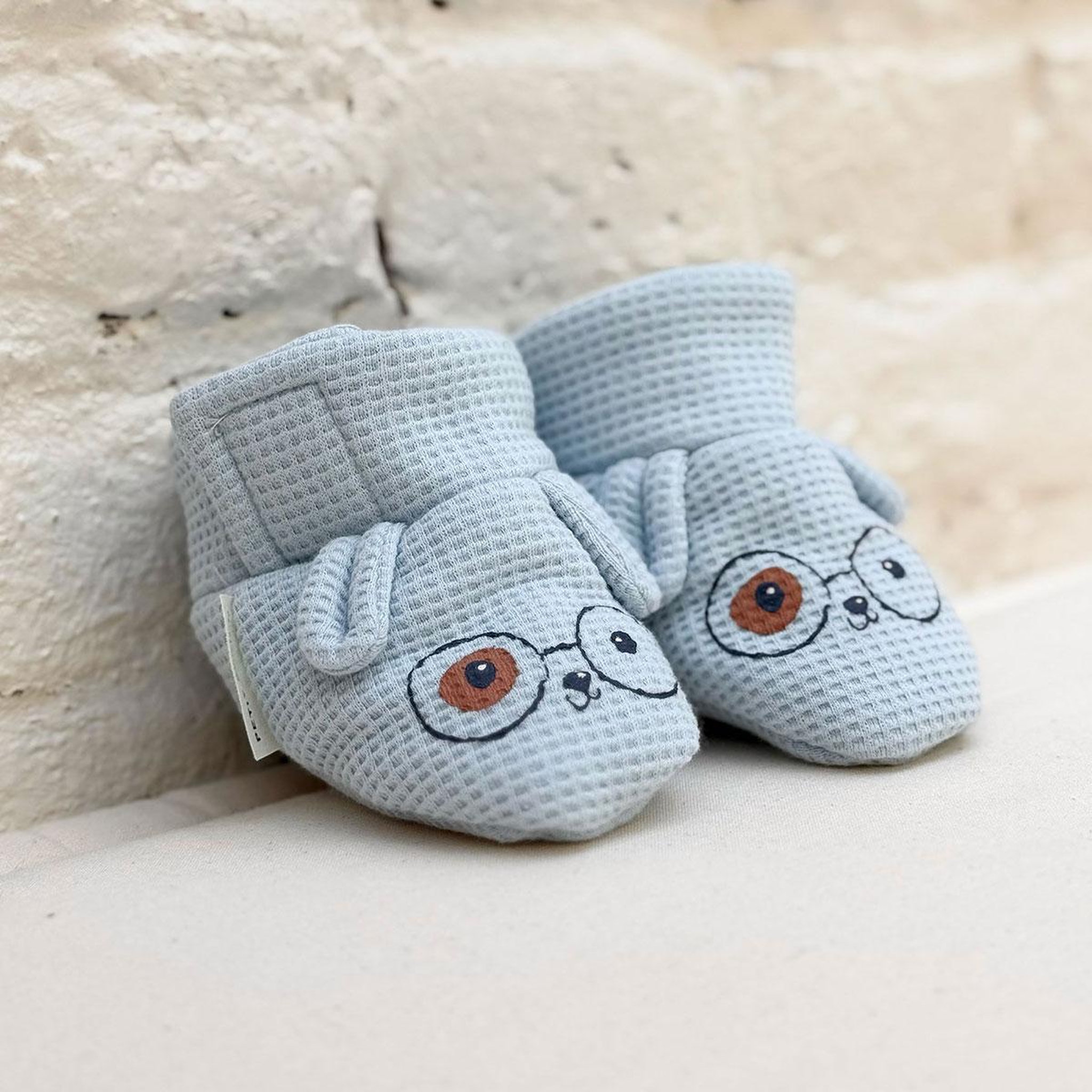 Voir la diapositive 4 : Petit Béguin Chaussons bébé zeste d'amour