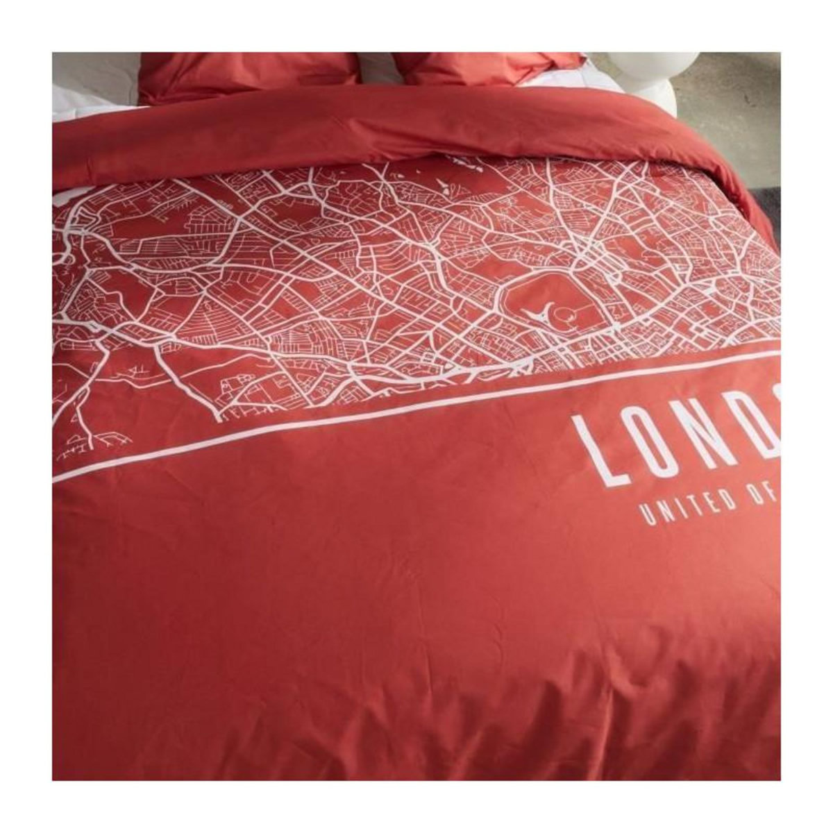 Today Parure de lit - TODAY - JAVA - 2 personnes - 240x220 cm - Coton - Imprimé London - Rouge