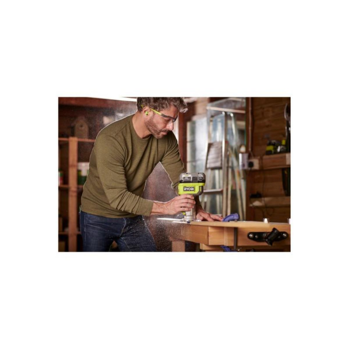 Ryobi Affleureuse à bois RYOBI - RTR18-0 - 18V One+ - Sans batterie ni chargeur