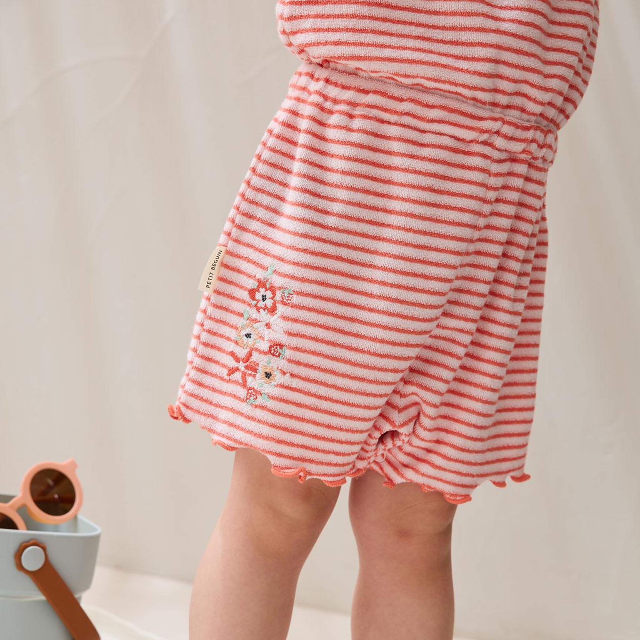 Voir la diapositive 6 : Petit Béguin Combishort bébé en éponge Saona