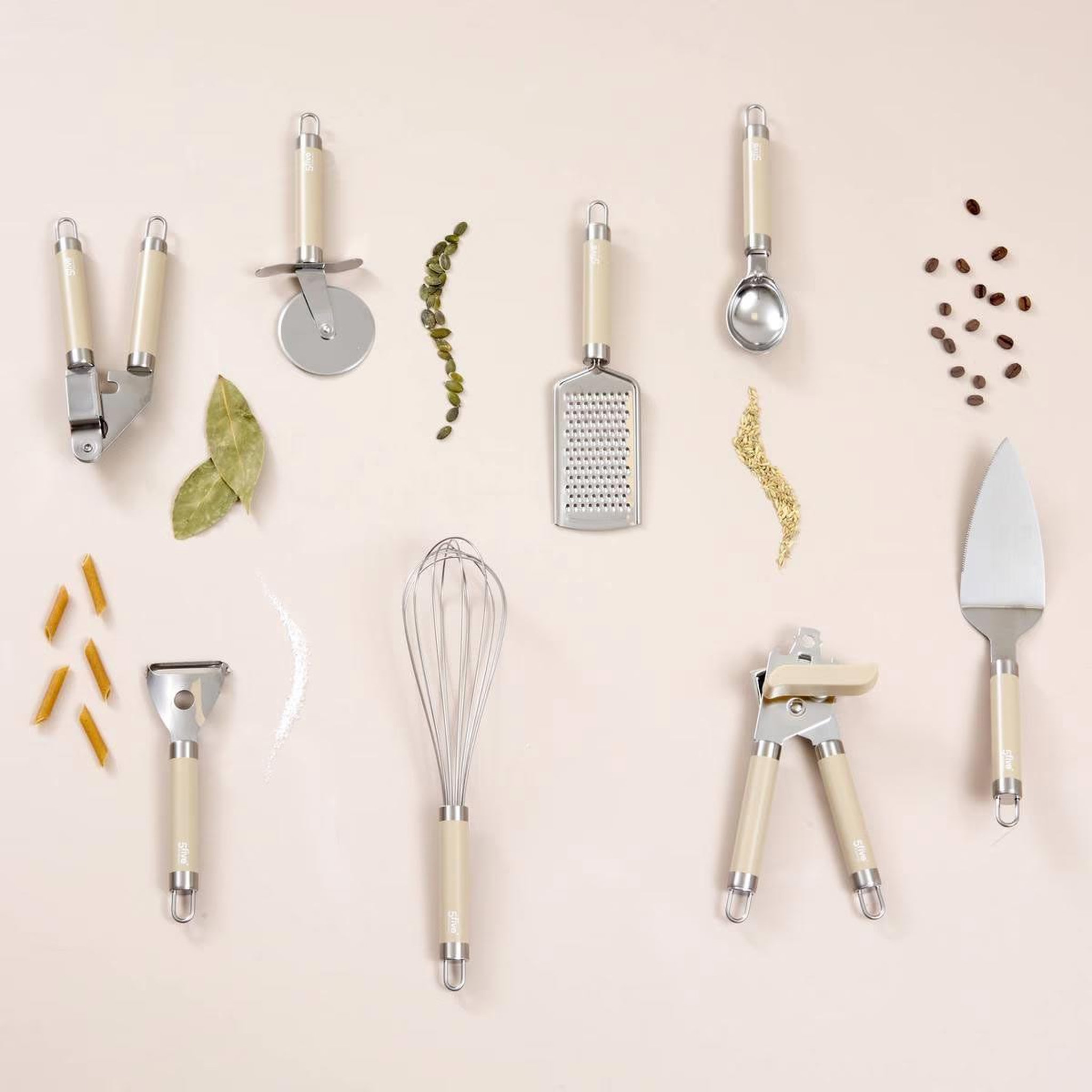 Voir la diapositive 2 : FIVE Presse ail en inox  solstice  19cm beige