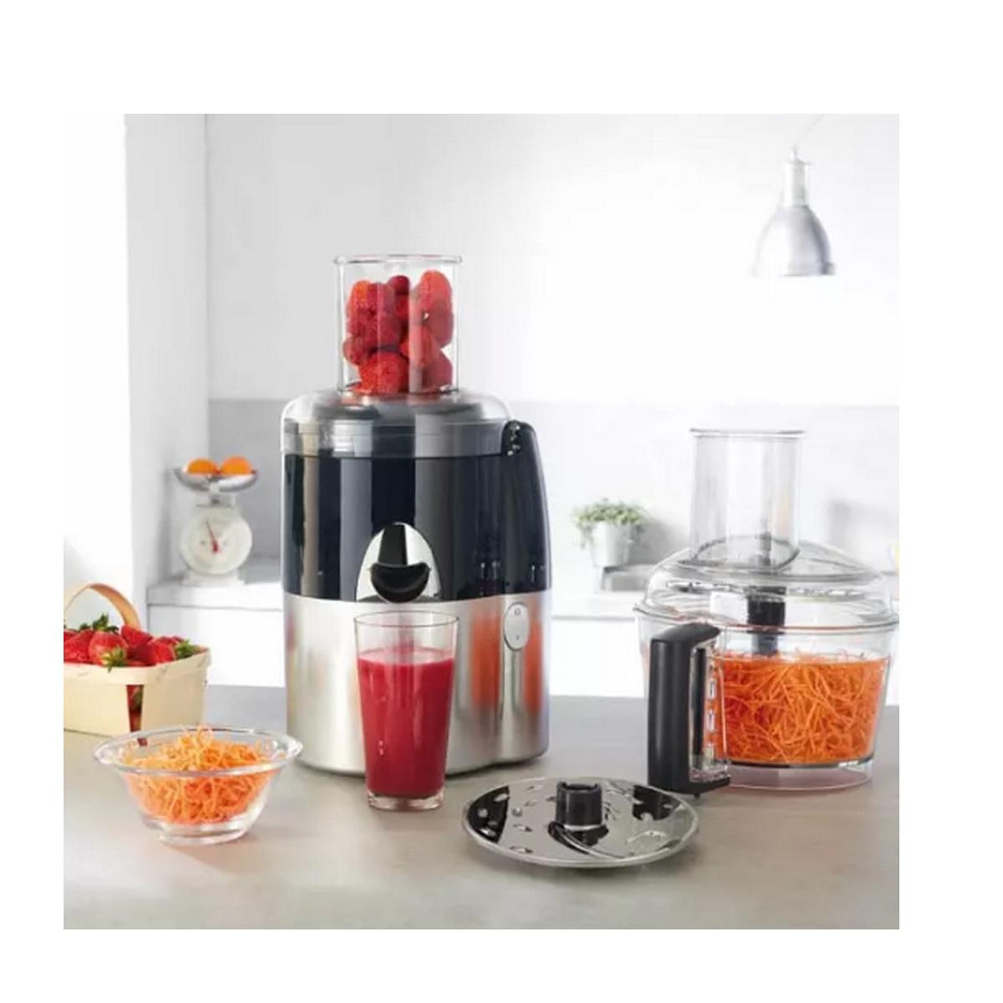 Voir la diapositive 2 : MAGIMIX Centrifugeuse 450w inox/noir - 18093f