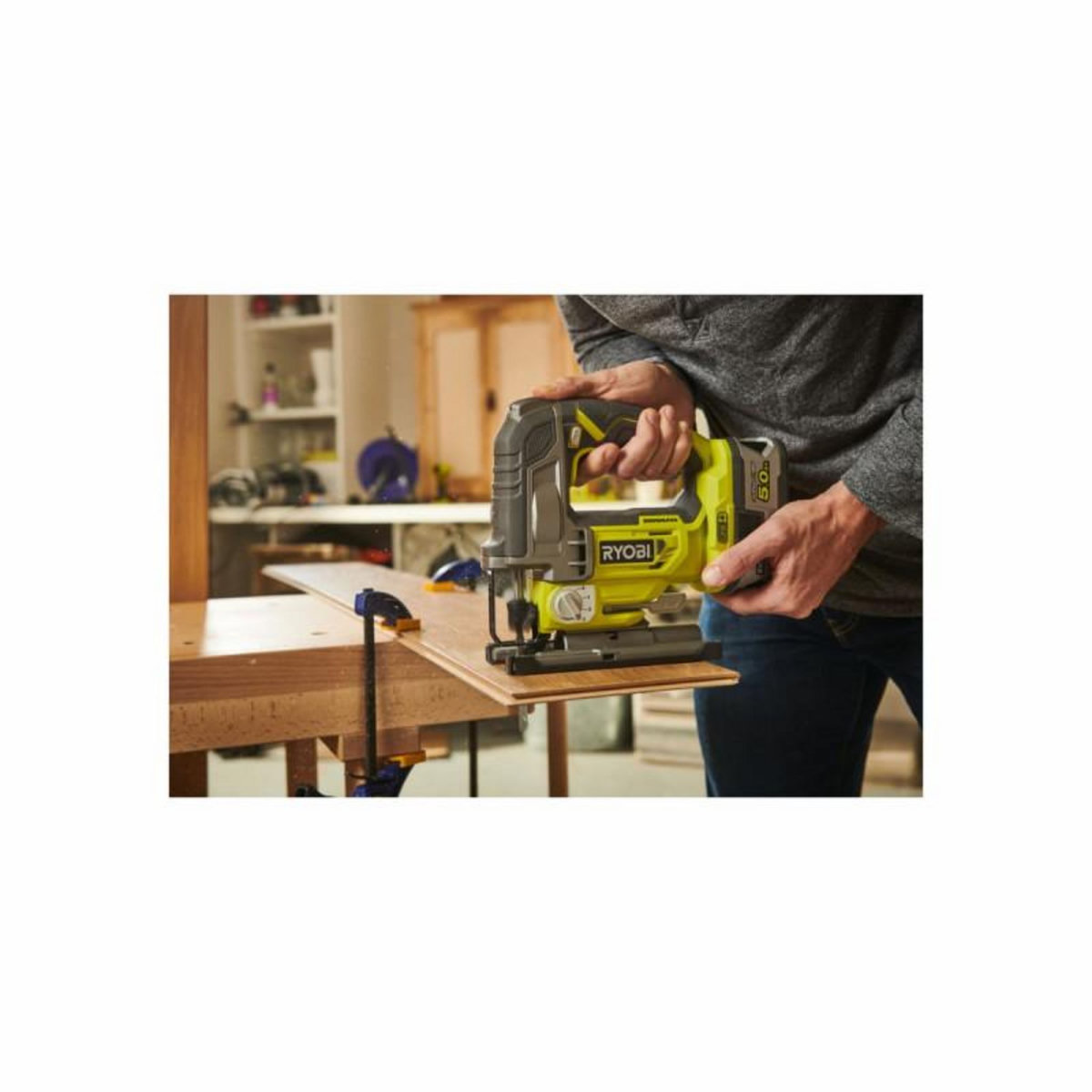 Ryobi Pack RYOBI Scie sauteuse pendulaire R18JS7-0 - 18V One+ Brushless - 1 Batterie 2.0Ah - 1 Chargeur r