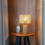 Voir la diapositive 6 : Rendez vous déco Lampe en papier de corde et socle en rondin de bois-Mira