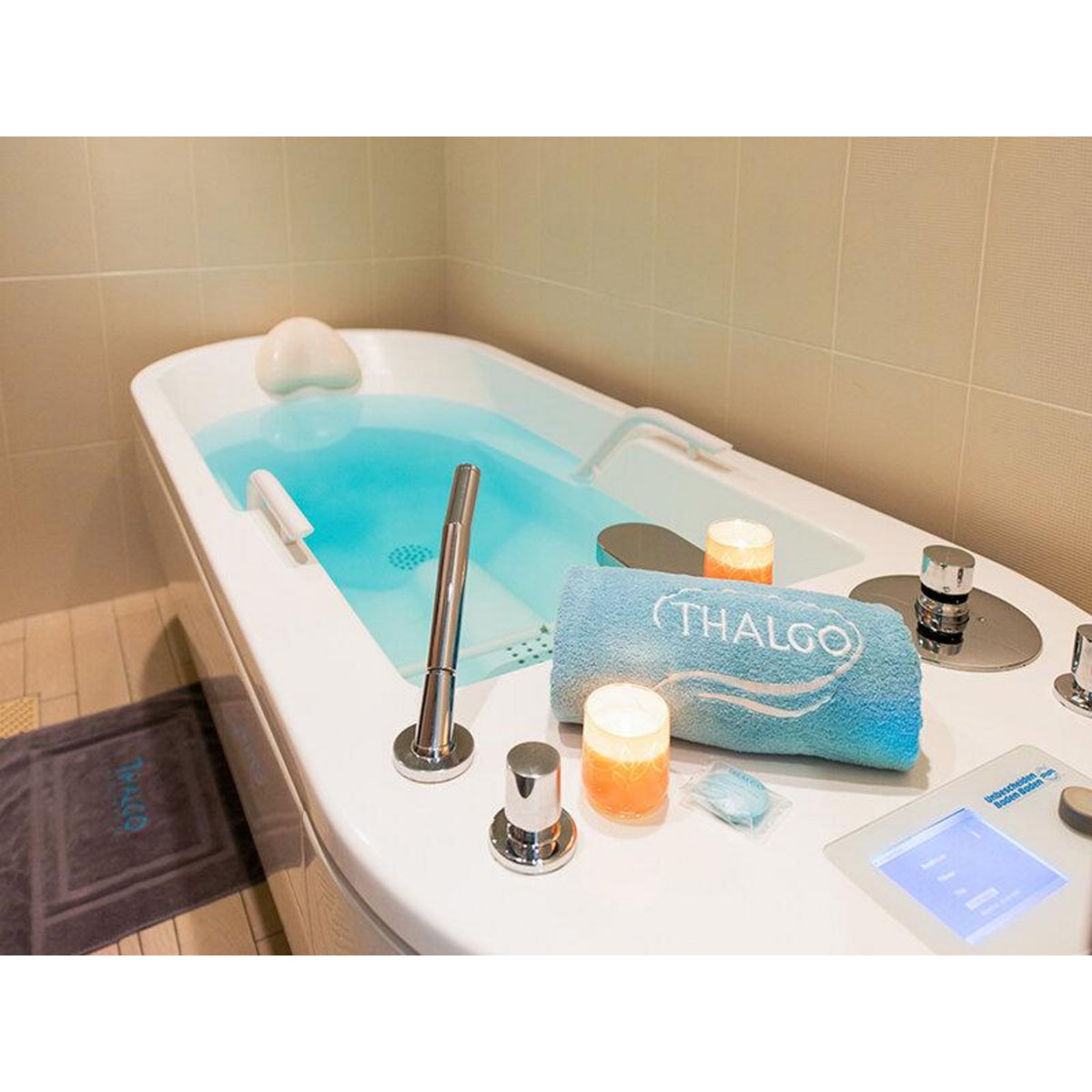 Smartbox Parenthèse détente près de Fréjus avec soins, accès à la piscine et séance de hammam - Coffret Cadeau Bien-être