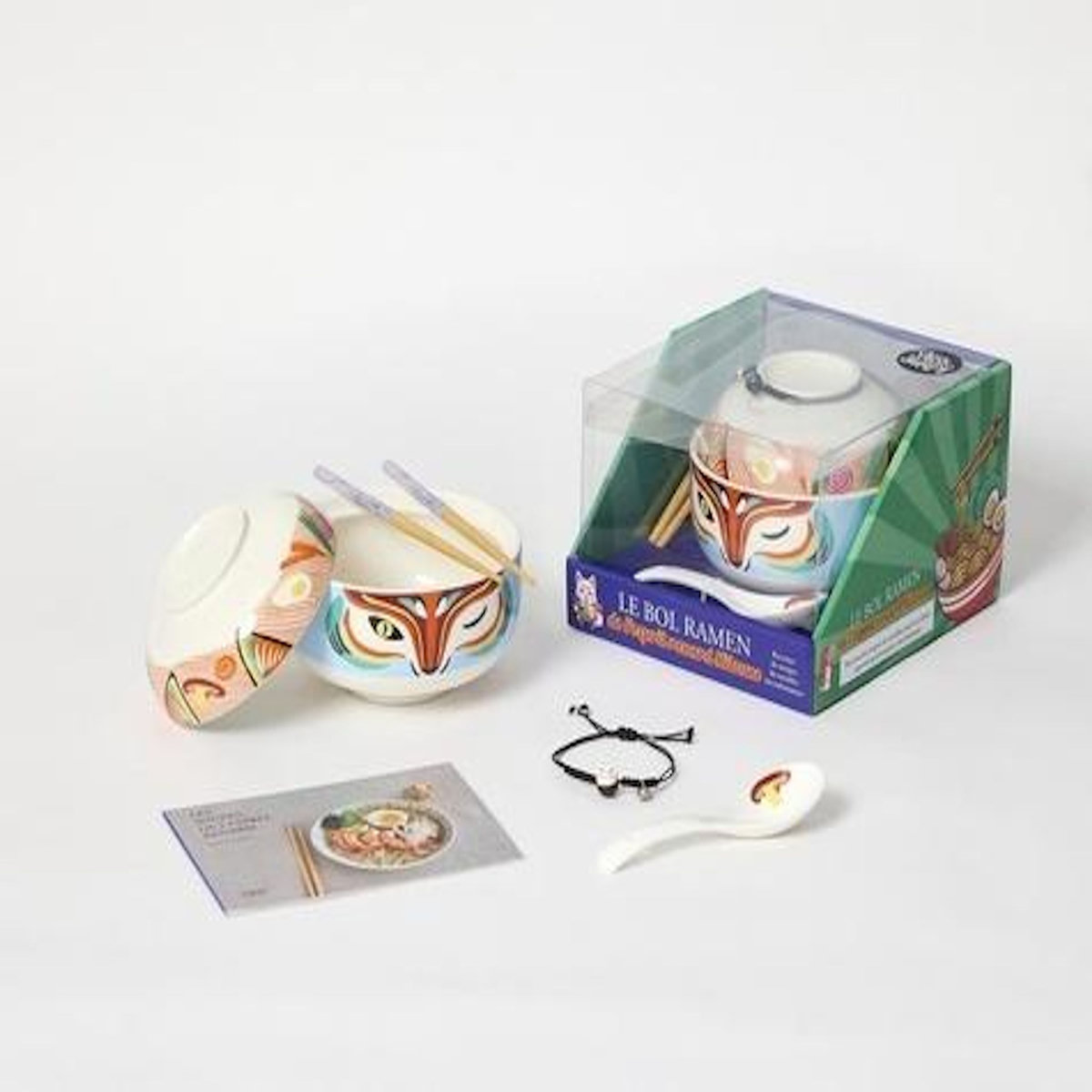 LE BOL RAMEN DE L'ESPRIT RENARD KITSUNE. COFFRET AVEC UN BOL ET SON COUVERCLE, UN LIVRE DE 10 RECETTES, UNE CUILLIERE DECOREE, Knudsen Lene
