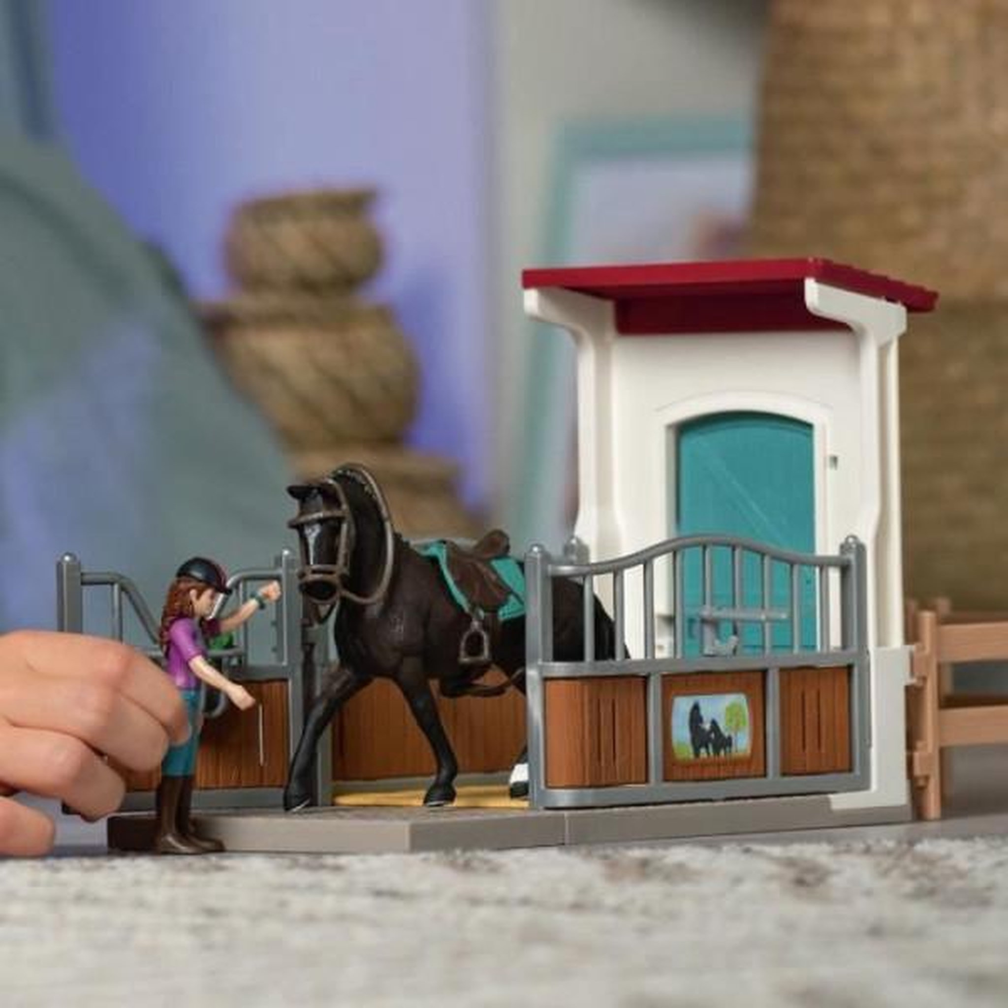 Voir la diapositive 4 : Schleich Horse Box Lisa et Storm, Figurine cheval et accessoires, SCHLEICH 42709 Horse Club, des 5 ans