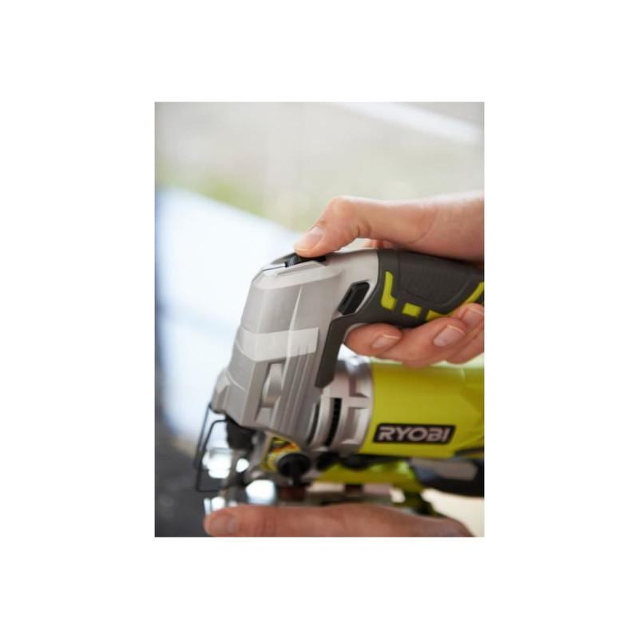 Voir la diapositive 3 : Ryobi Scie sauteuse filaire et accessoires RYOBI - 600 W - RJS850KA15