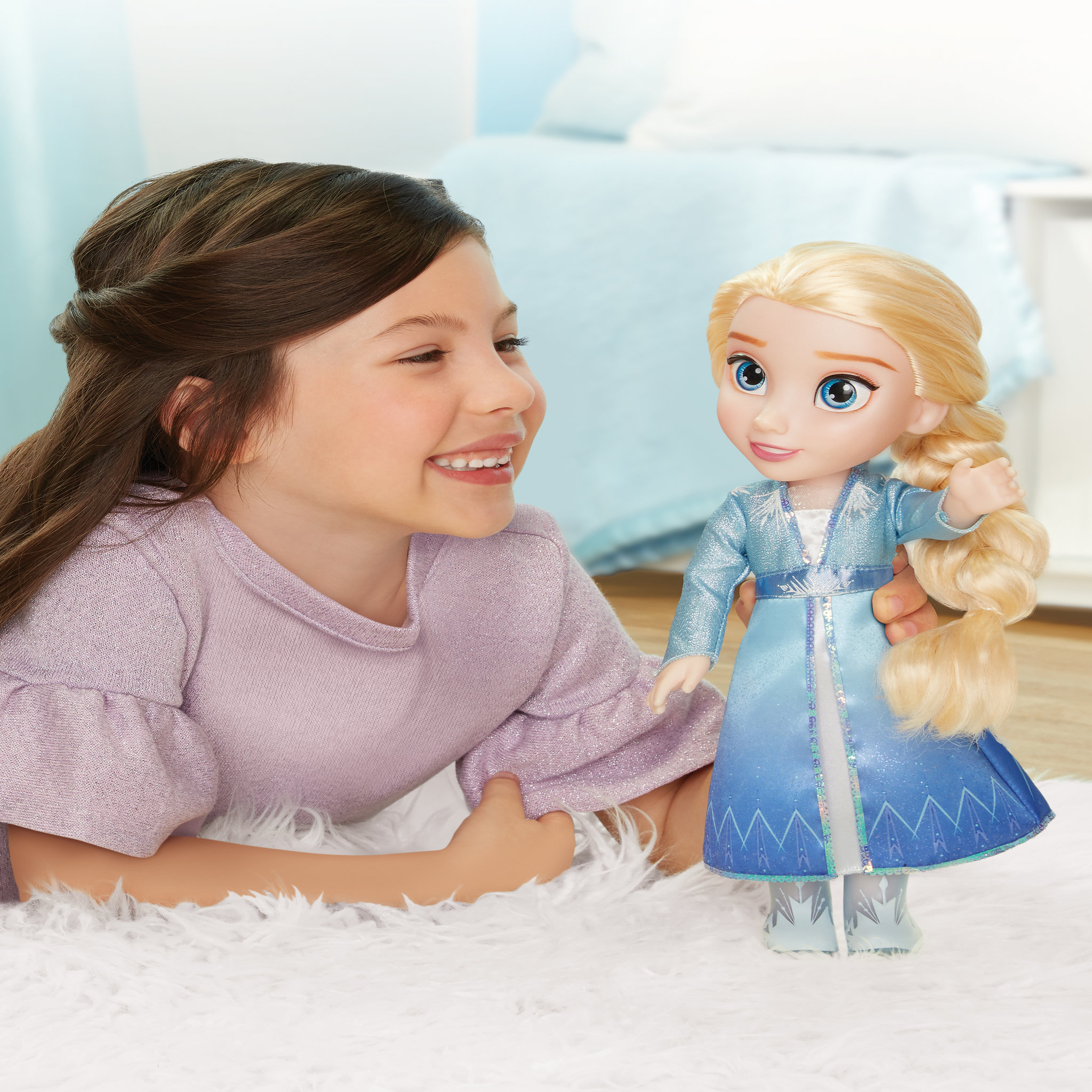 Voir la diapositive 4 : JAKKS PACIFIC Poupée Elsa aventurière 38 cm - La reine des neiges 2