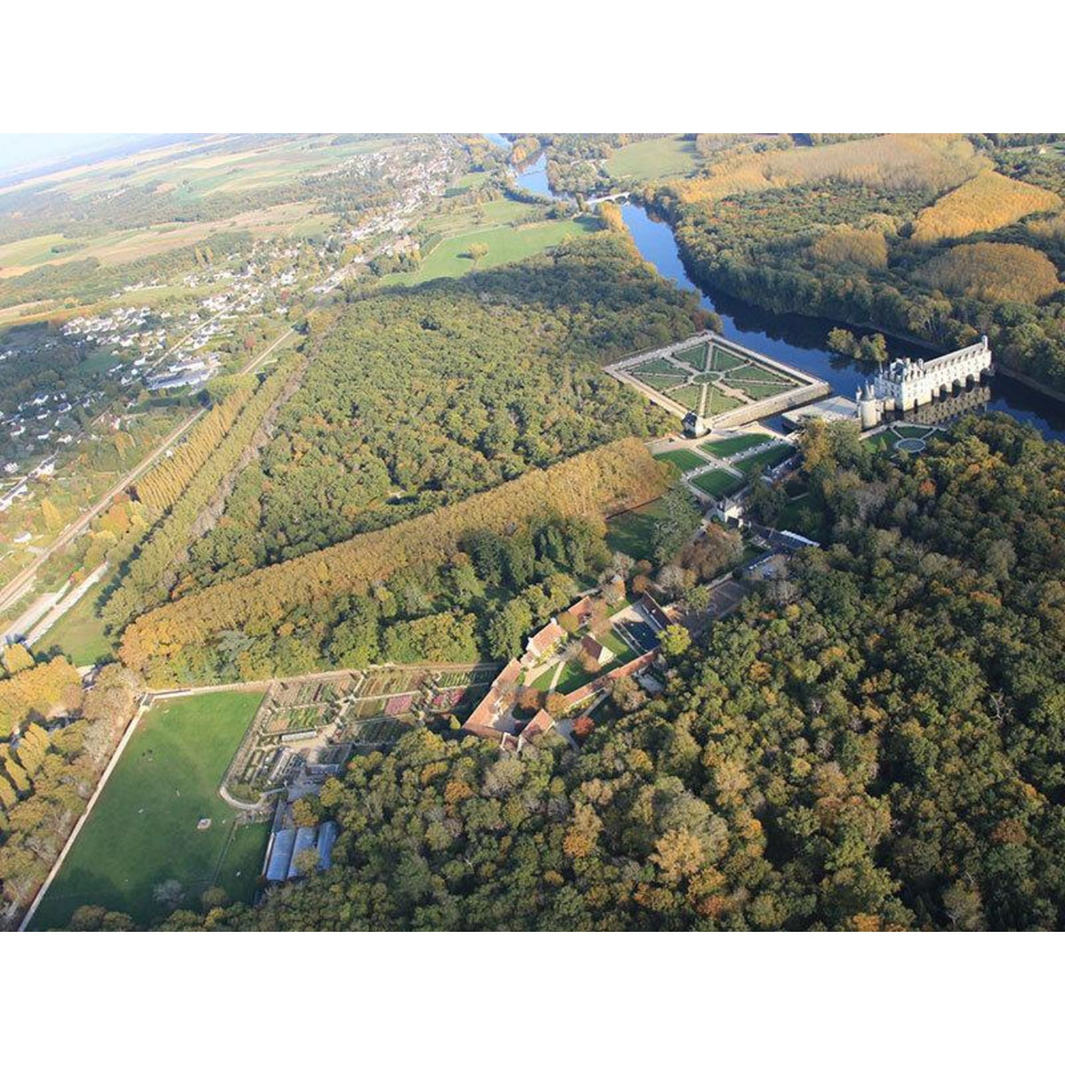 Smartbox Vol en ULM triaxe de 45 min au-dessus du zoo de Beauval et des châteaux de la Loire - Coffret Cadeau Sport & Aventure