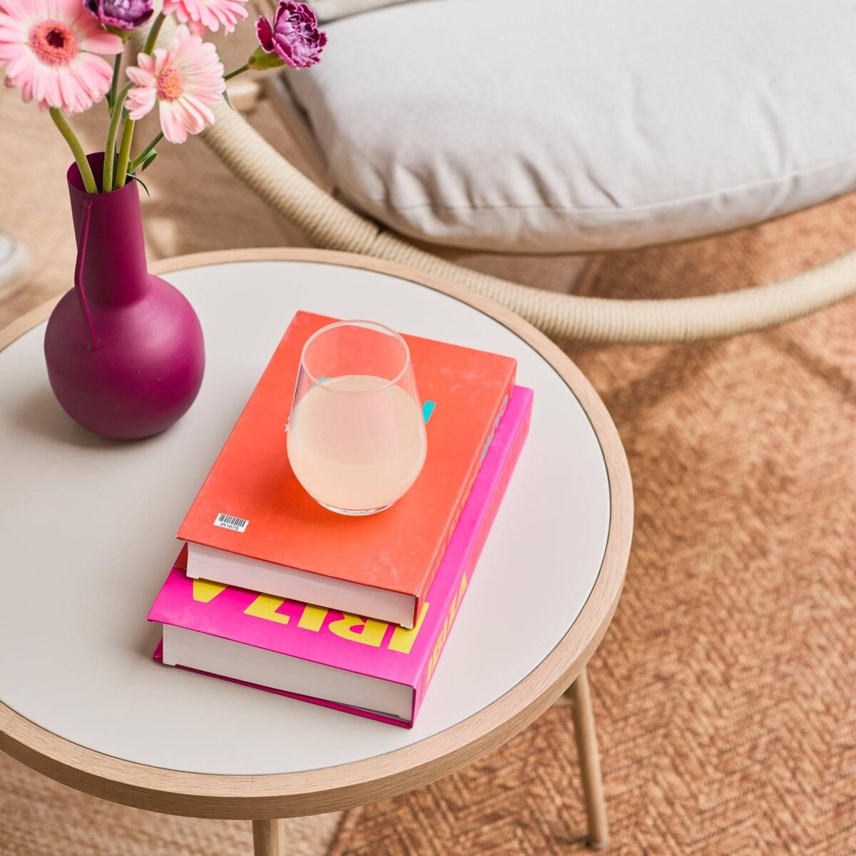 SWEEEK Set de 2 fauteuils de jardin avec table acier et rotin beige. 79x92x79cm - Narola