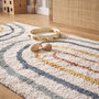 Voir la diapositive 2 : SWEEEK Tapis enfant arc-en-ciel, tapis intérieur crème et multicolore, poils longs shaggy