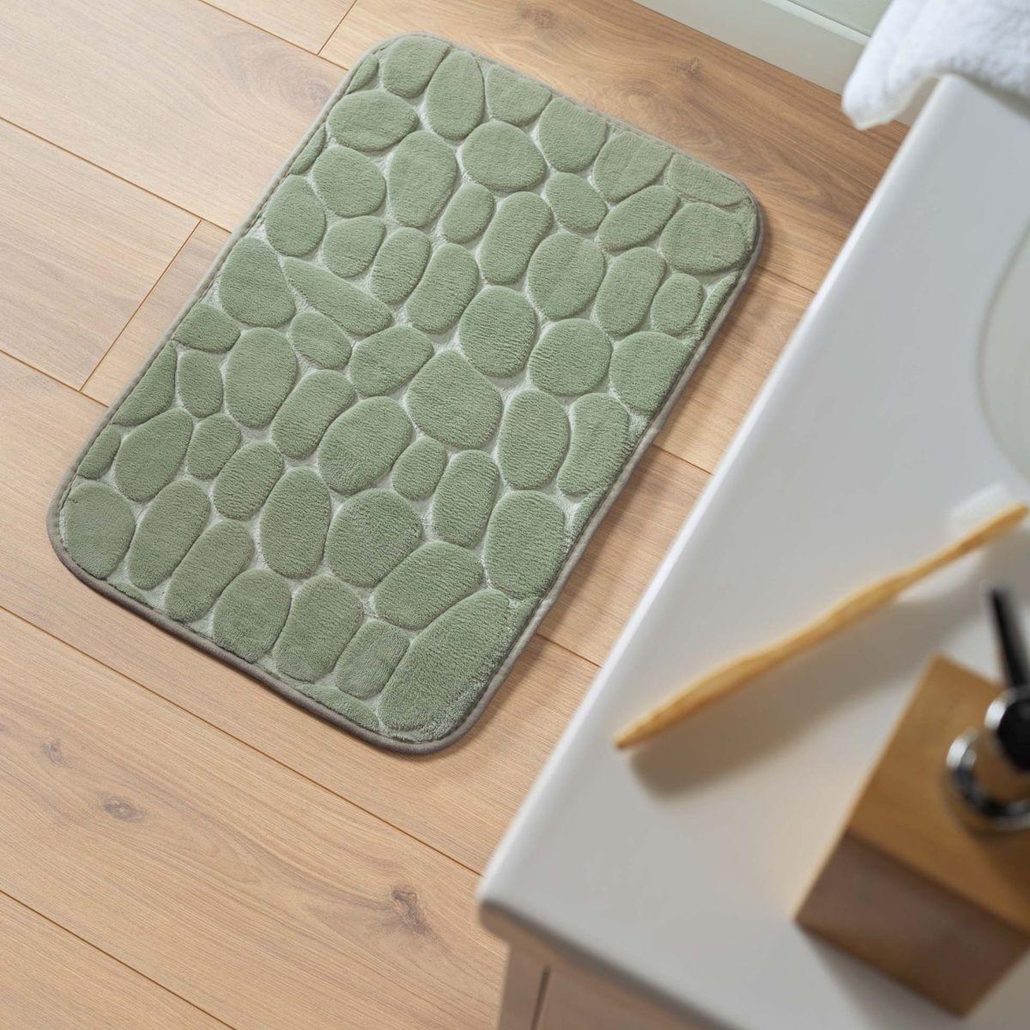 Voir la diapositive 4 : Douceur d'Intérieur Tapis de bain  ricochet  50x80cm sauge