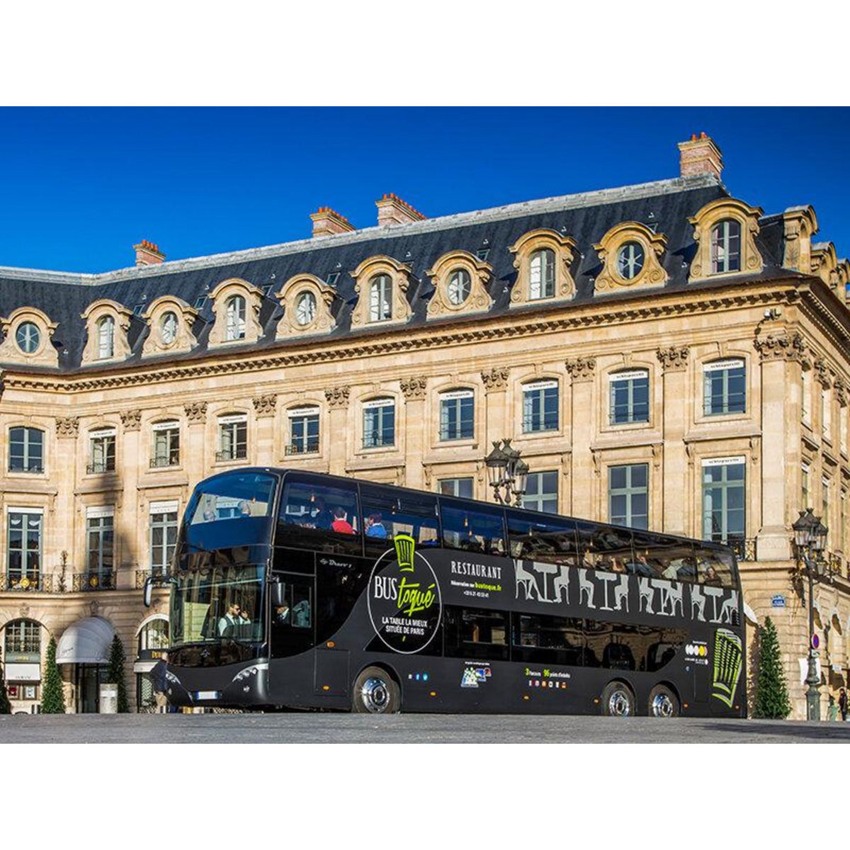 Smartbox Repas insolite 5 plats et visite de Paris dans le bus à impériale Champs-Élysées - Coffret Cadeau Gastronomie