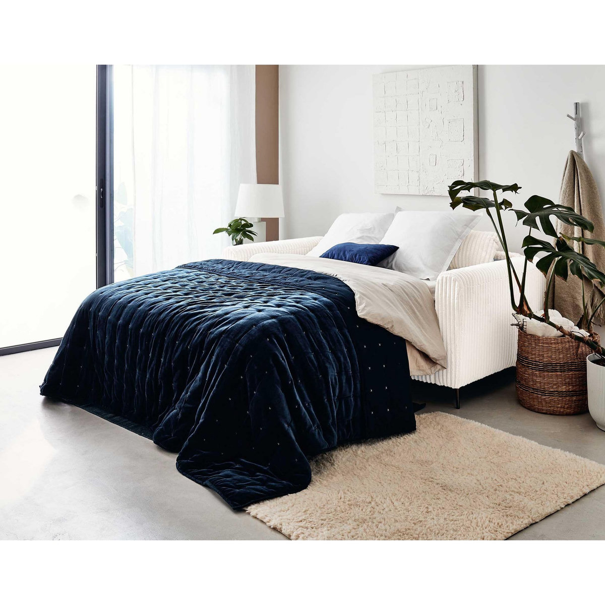 LISA DESIGN Owen - canapé 3 places convertible express couchage quotidien 140 cm matelas 12 cm en velours côtelé grosses côtes