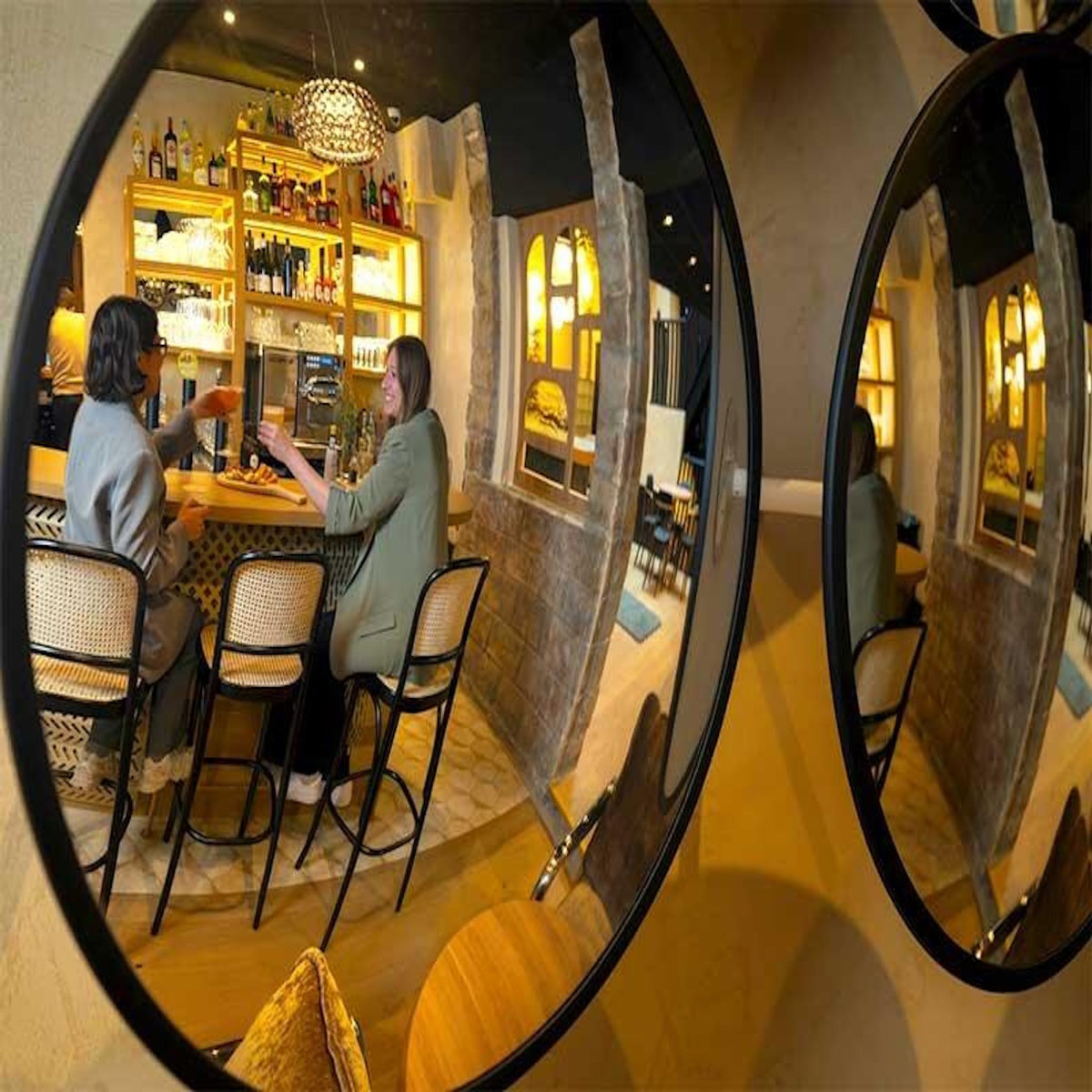 Smartbox Séjour à Lille : 2 jours à l'Hotel Maison Louise Lille Centre - Handwritten Collection 4* - Coffret Cadeau Séjour