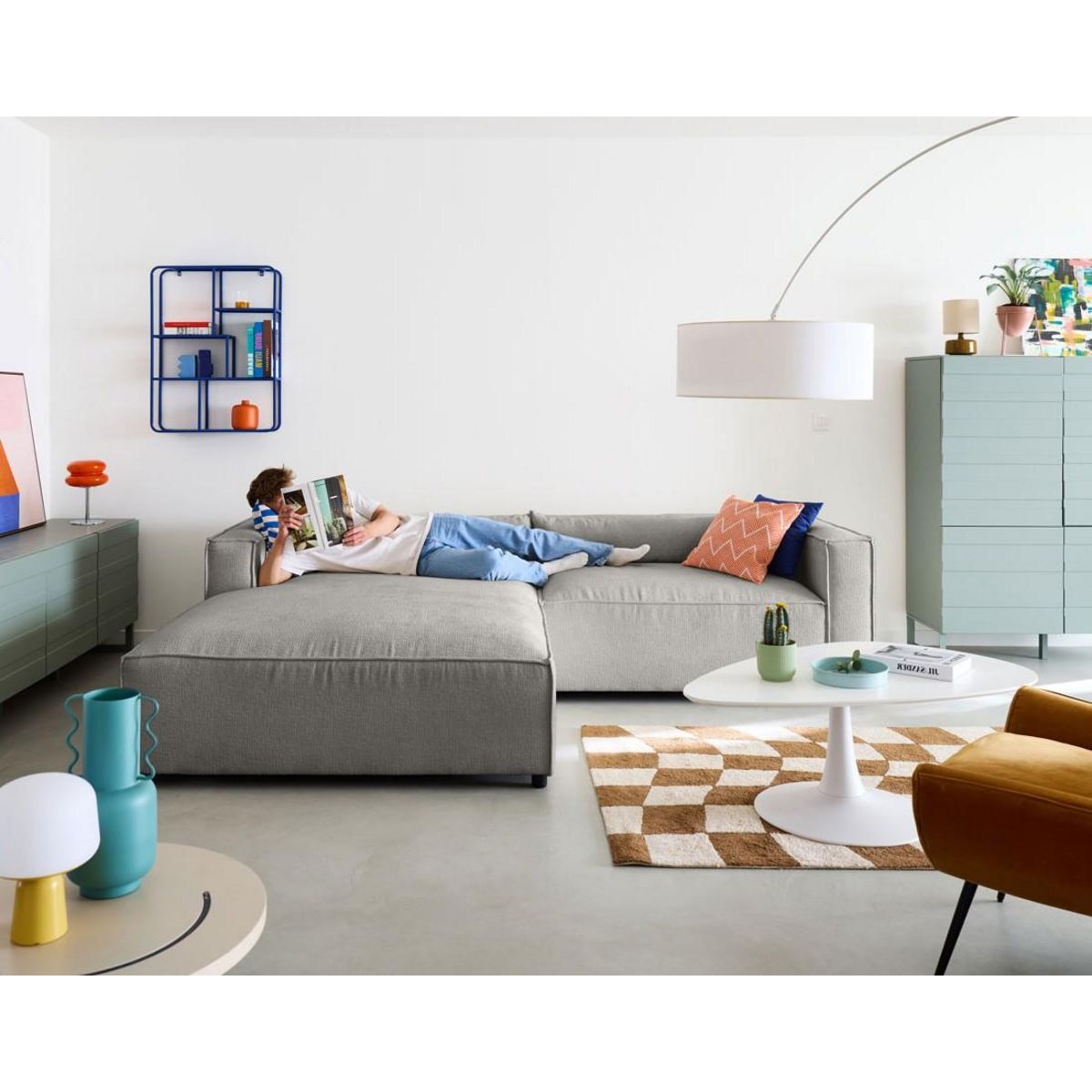 LISA DESIGN Ela - canapé d'angle gauche 4 places - en tissu velours relief