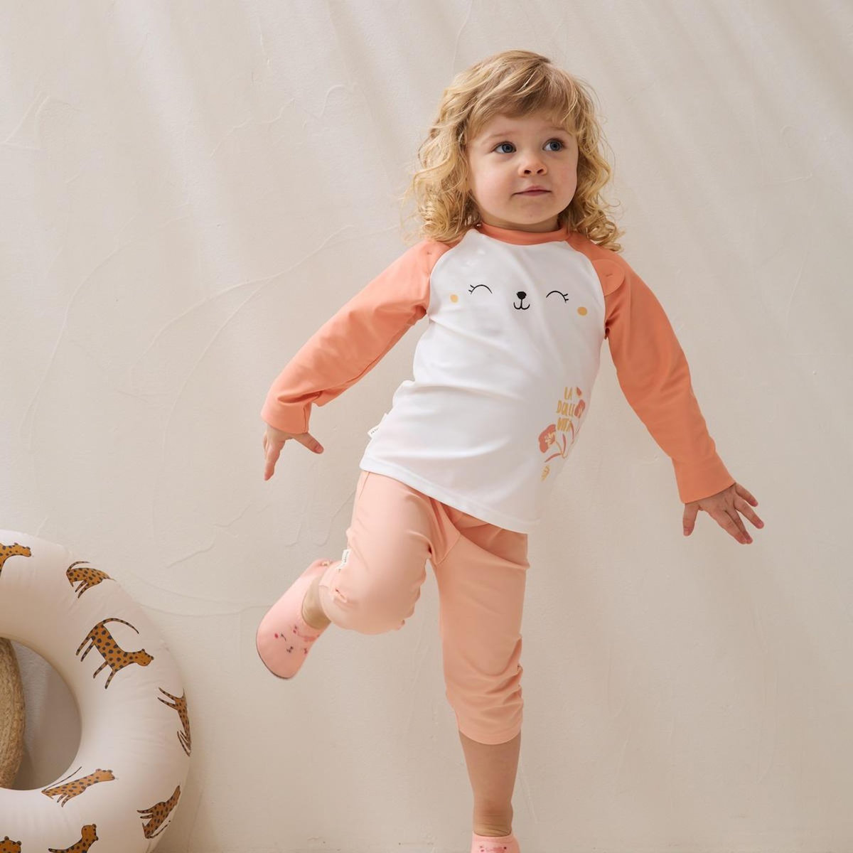 Petit Béguin Maillot de bain bébé 2 pièces t-shirt et pantalon de protection UV Calvi