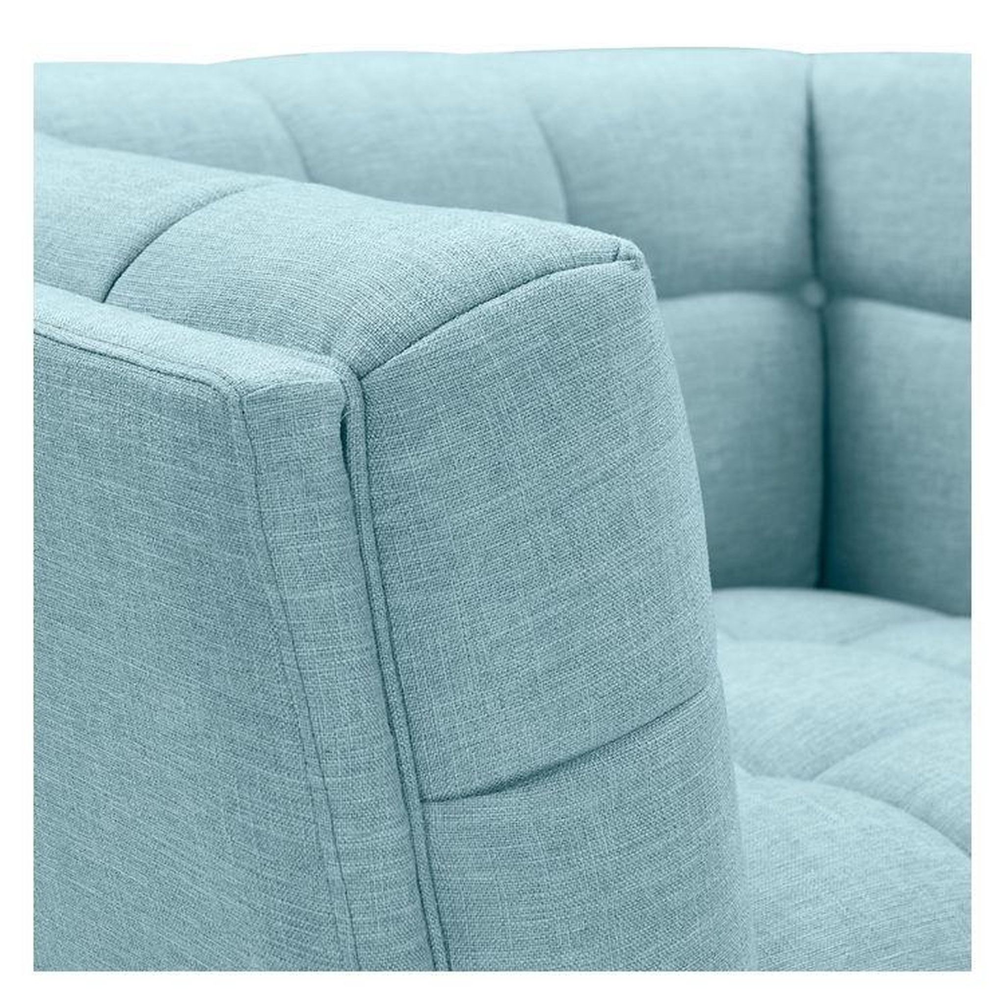 Voir la diapositive 2 : MAISON PAVANE Fauteuil capitonné en tissu bleu clair-Carmen