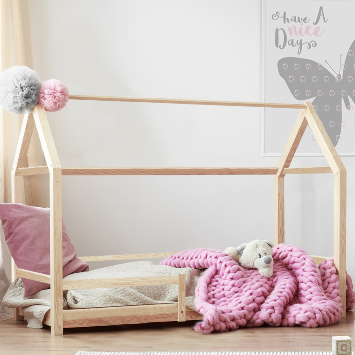 ID MARKET Lit cabane enfant 90 x 190 CM NESSI bois avec sommier et barrières