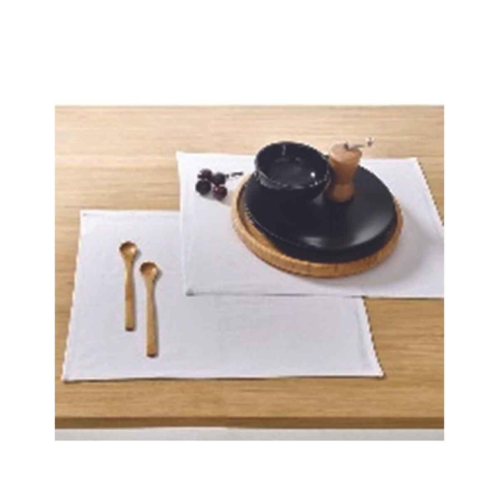 Voir la diapositive 3 : The Home Deco Factory Set de table déco  lunabel  33x45cm gris