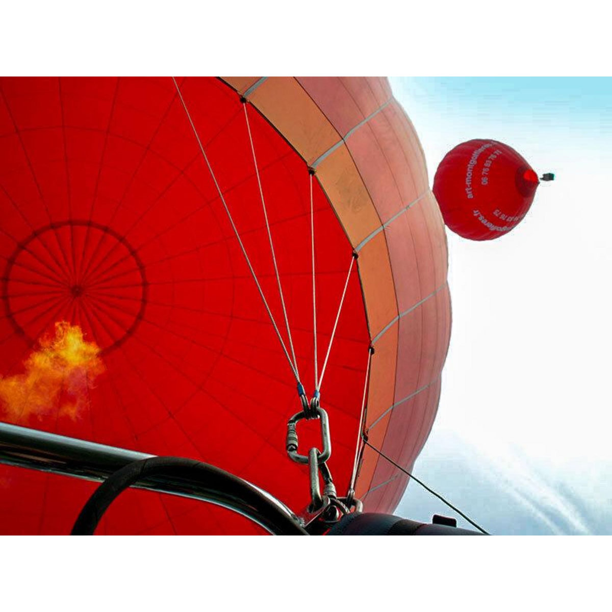 Smartbox Vol en montgolfière au-dessus de lascité médiévale de Loches en semaine - Coffret Cadeau Sport & Aventure