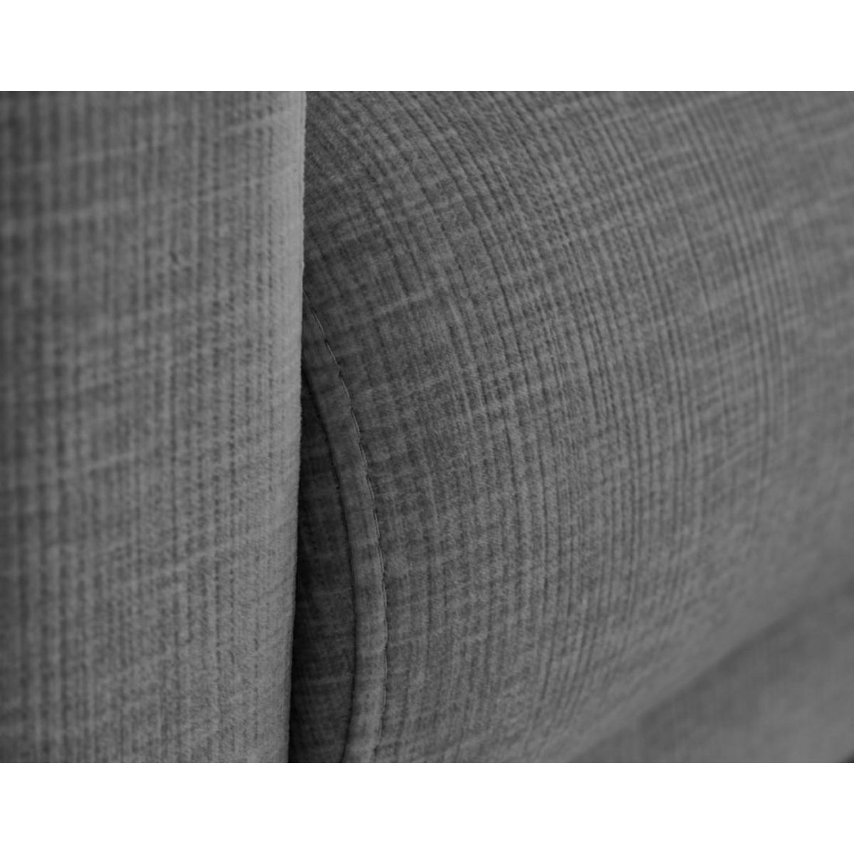 LISA DESIGN Ostrava - fauteuil en velours pieds en bois