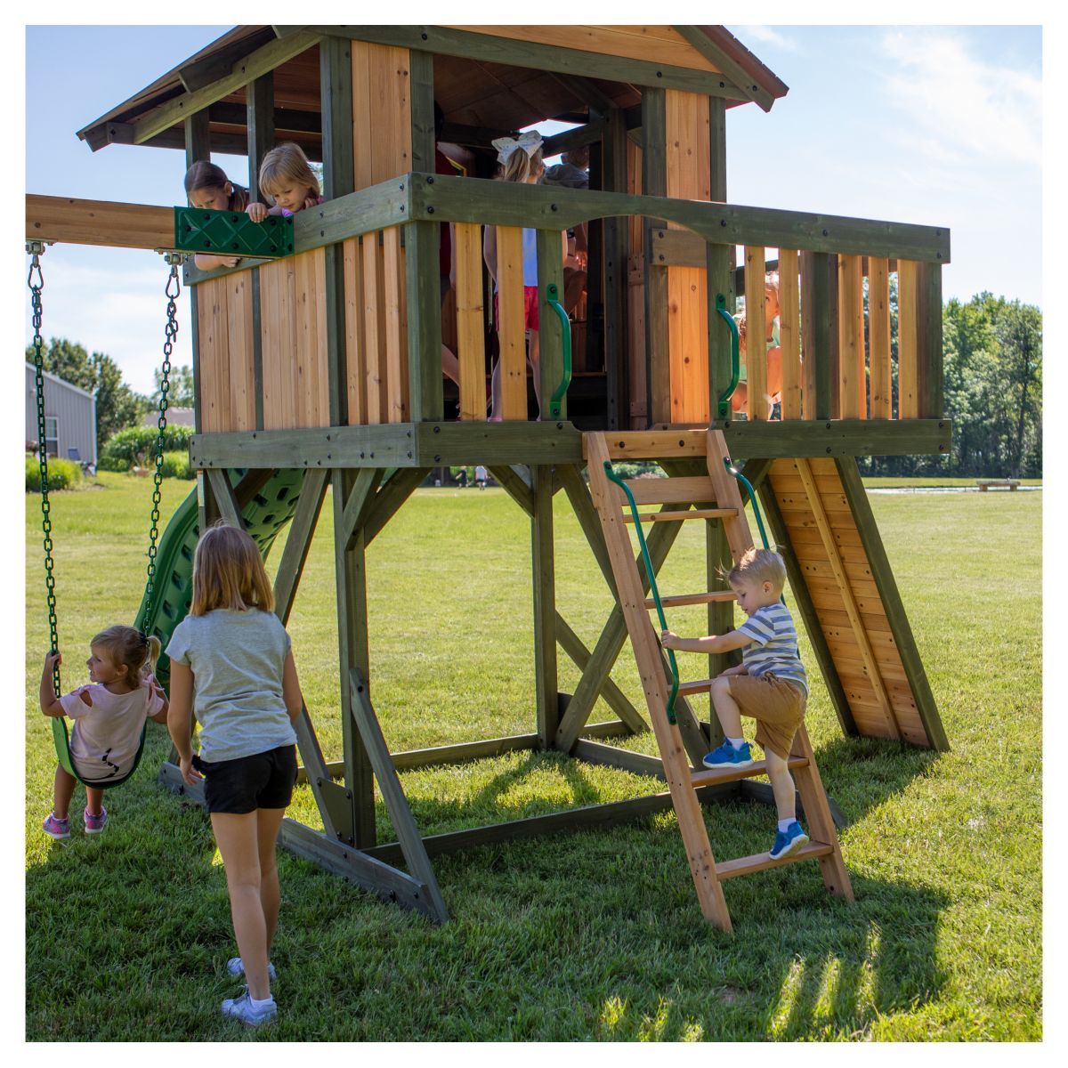 Backyard Discovery Aire de jeux XXL avec toboggan et tour de guet - Bois - EAGLE NEST