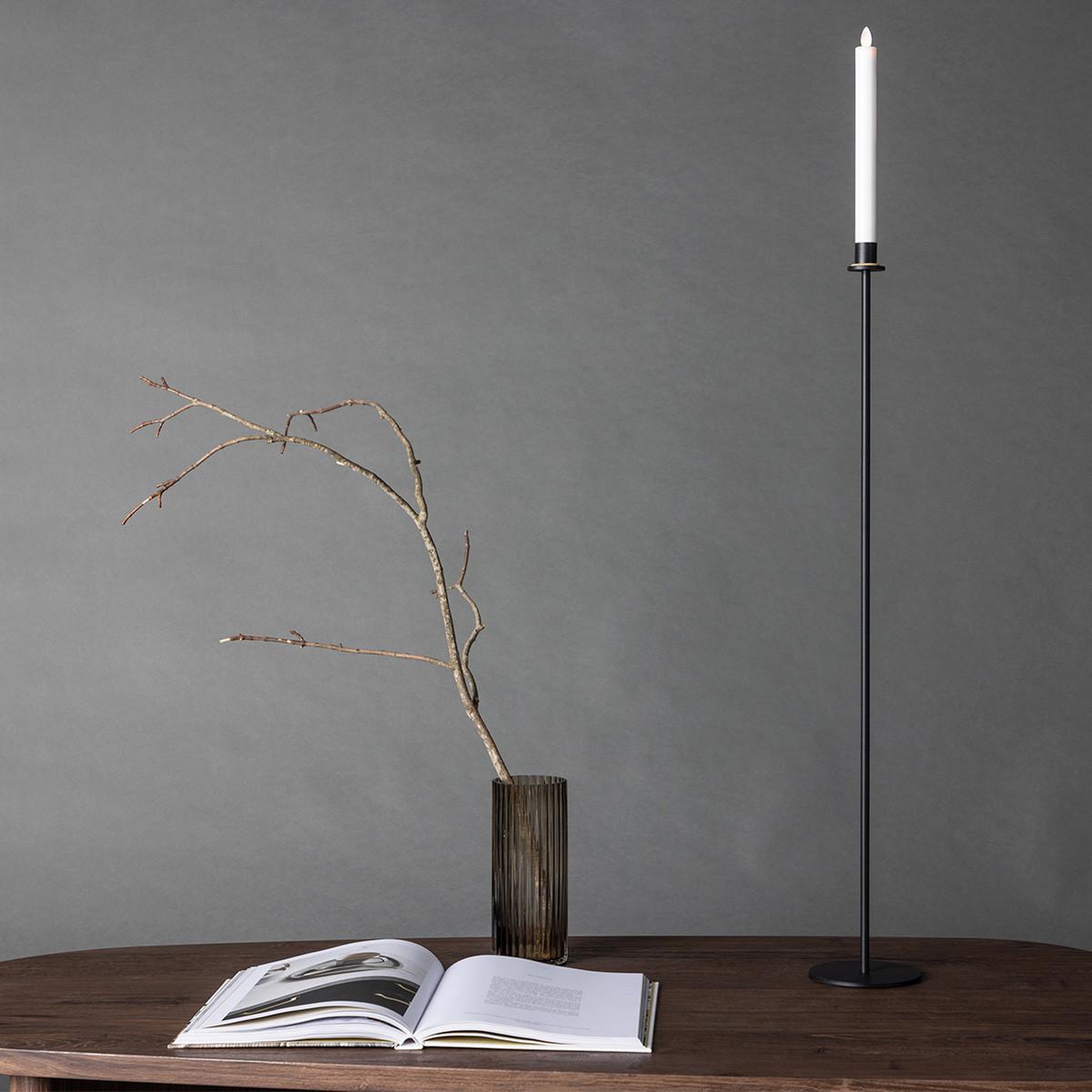 Voir la diapositive 2 : Paris Prix Bougeoir à led en métal  hogehall  102cm noir